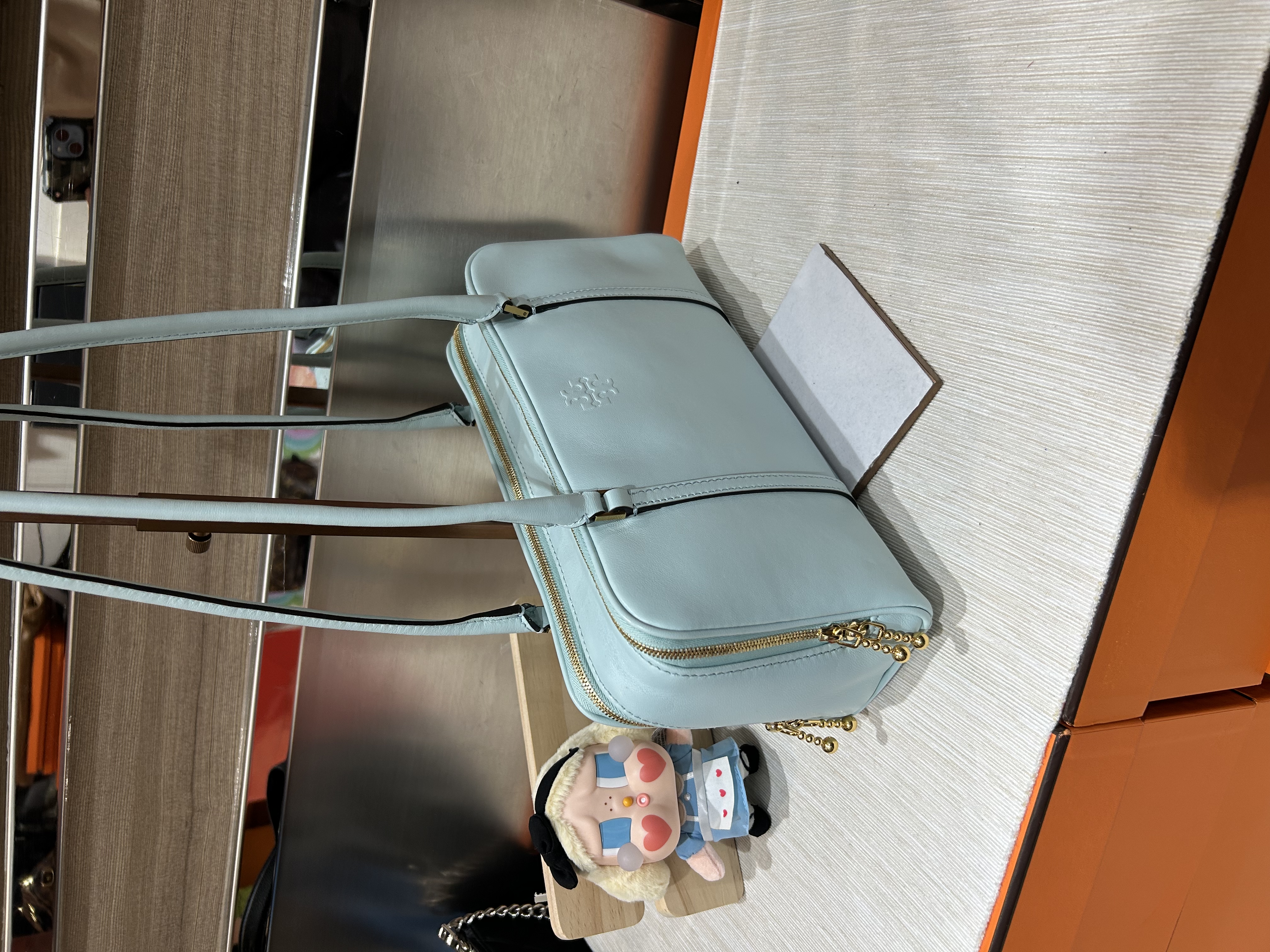 Tory Burch Shoulder Bag 100%Authentic, Unused