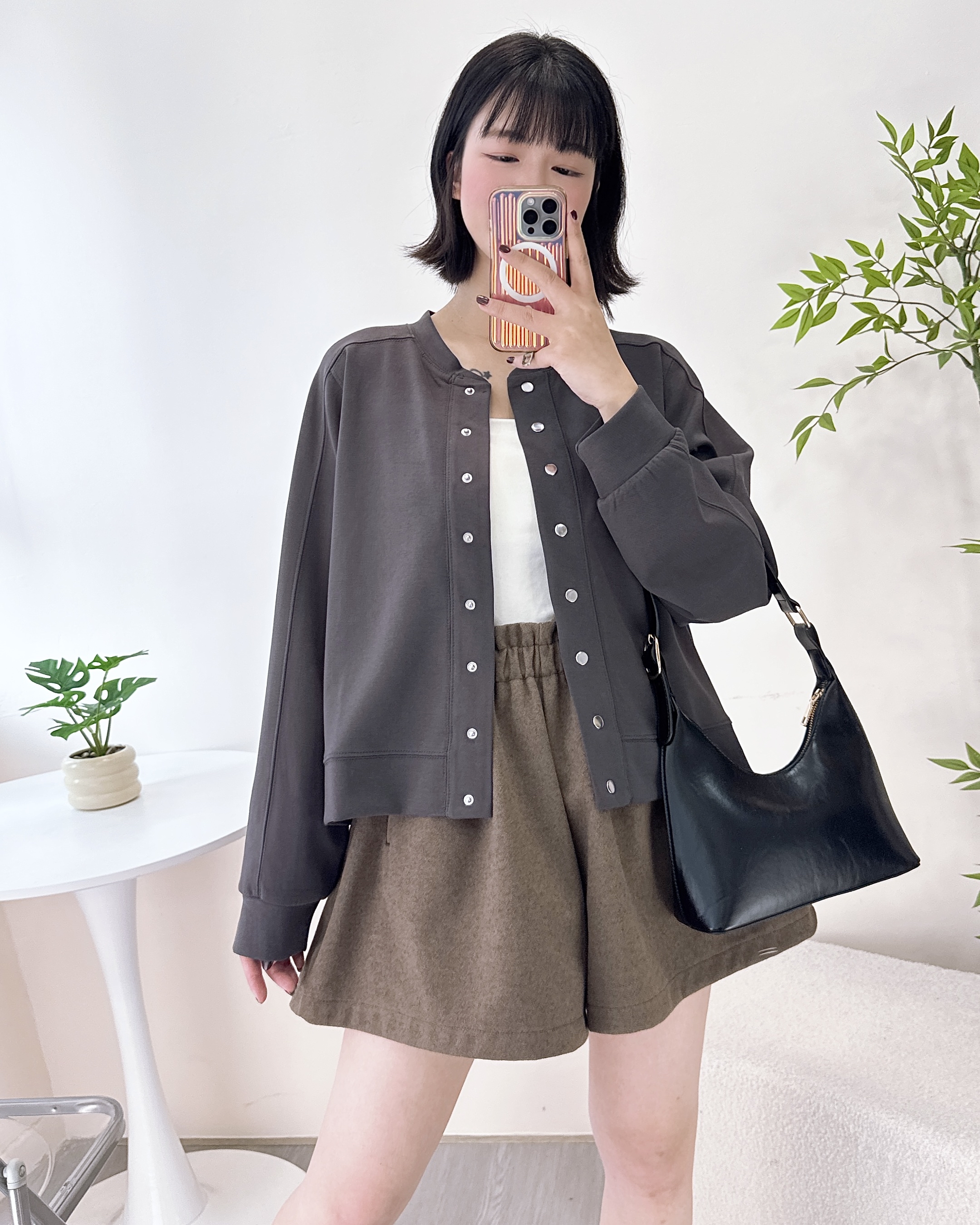 啪鈕滑身牛奶棉上衣/外套兩著 2色