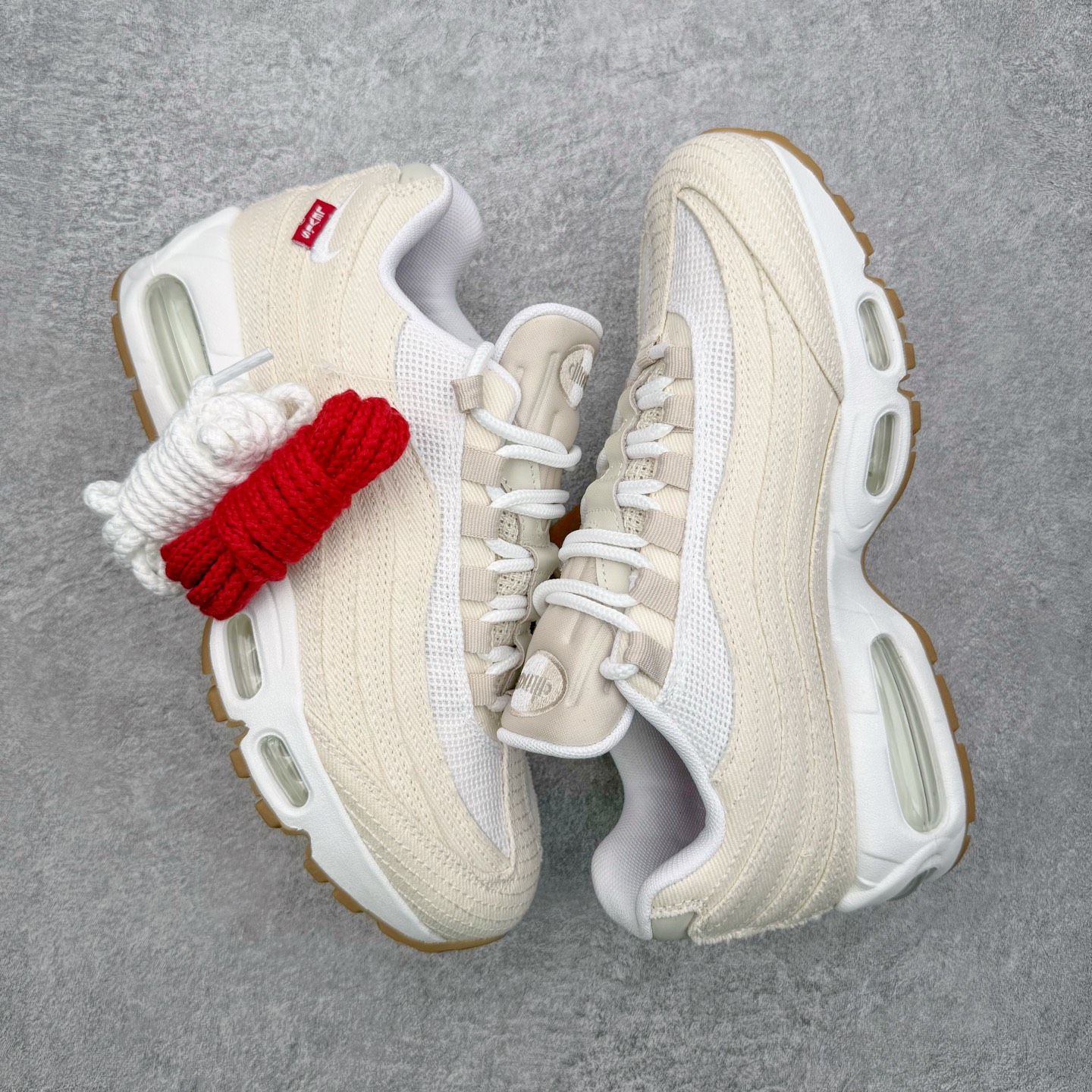 Nike Air Max 95 OG x Levi's HM4743-100 
