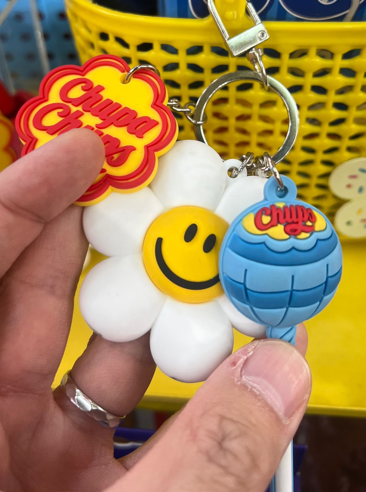 Wiggle Wiggle 珍寶珠鎖匙扣