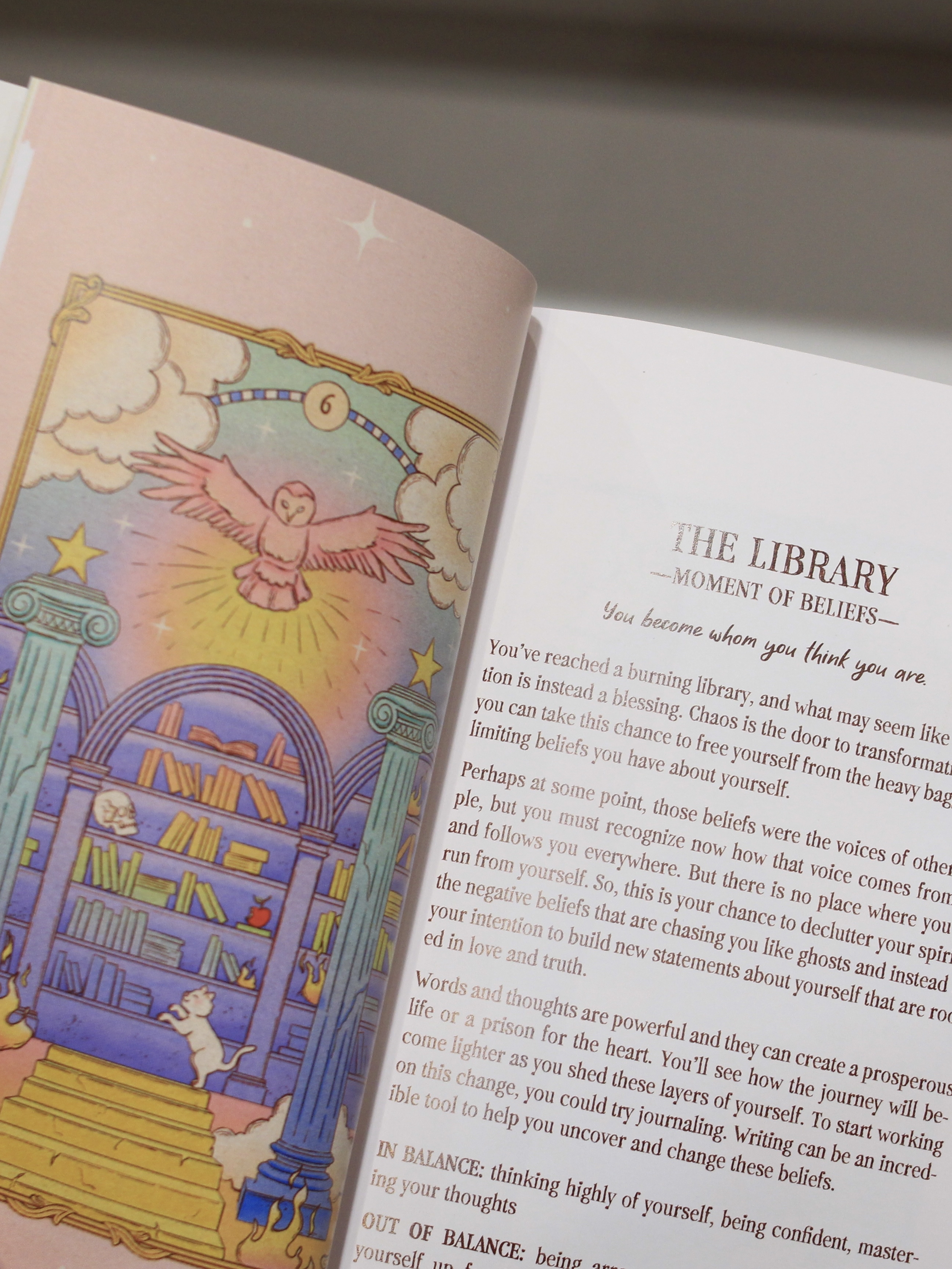 Alchemy of the Spirit: An Oracle Deck to Guide Your Journey Into the Self 靈魂的鍊金術