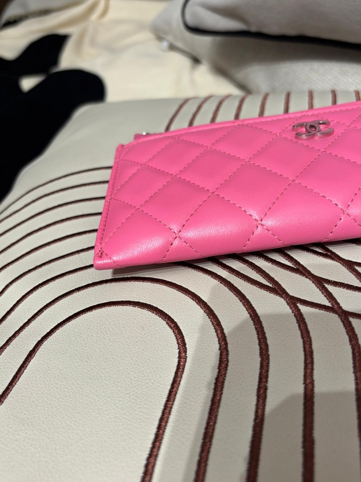 Chanel zip pouch A81462, 100%Authentic ,98%new ✅ 收據✅27card   