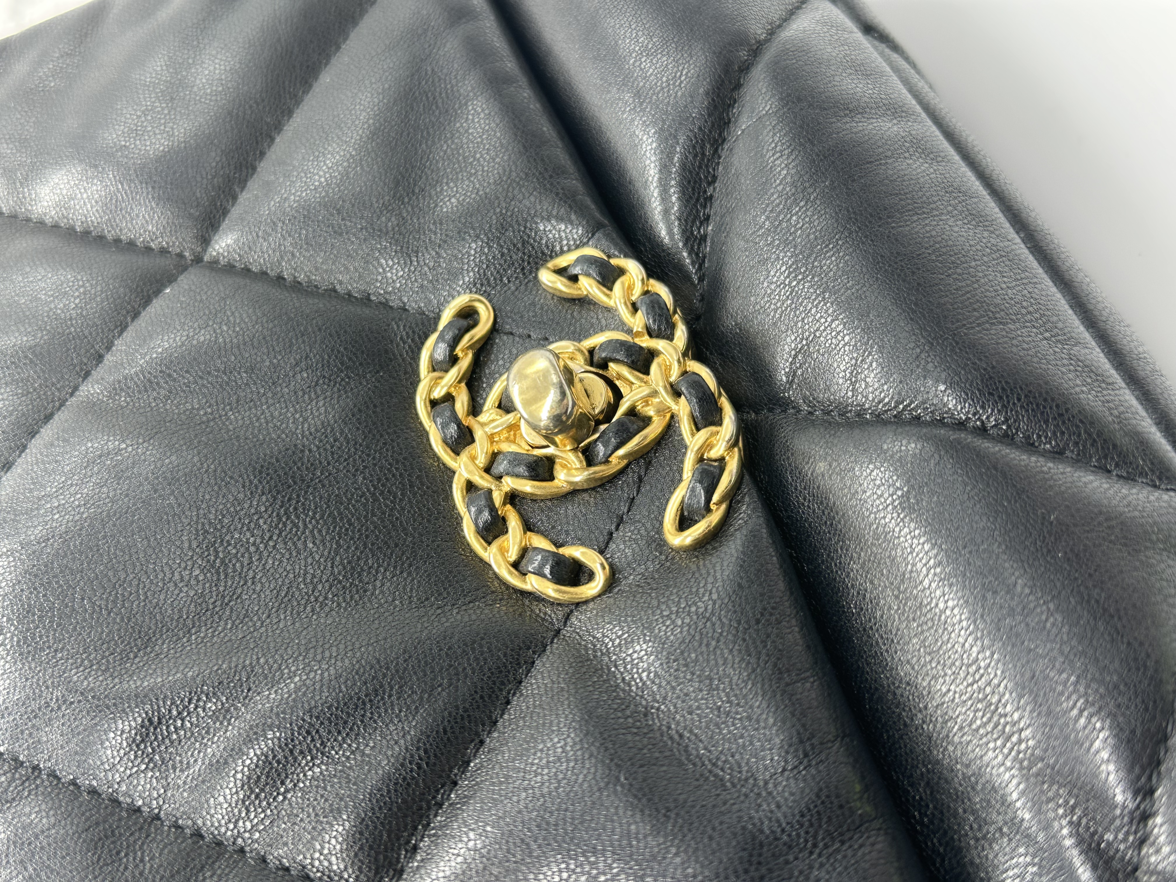 直播貨品 |  [1個-$100 2個-$300］FF19