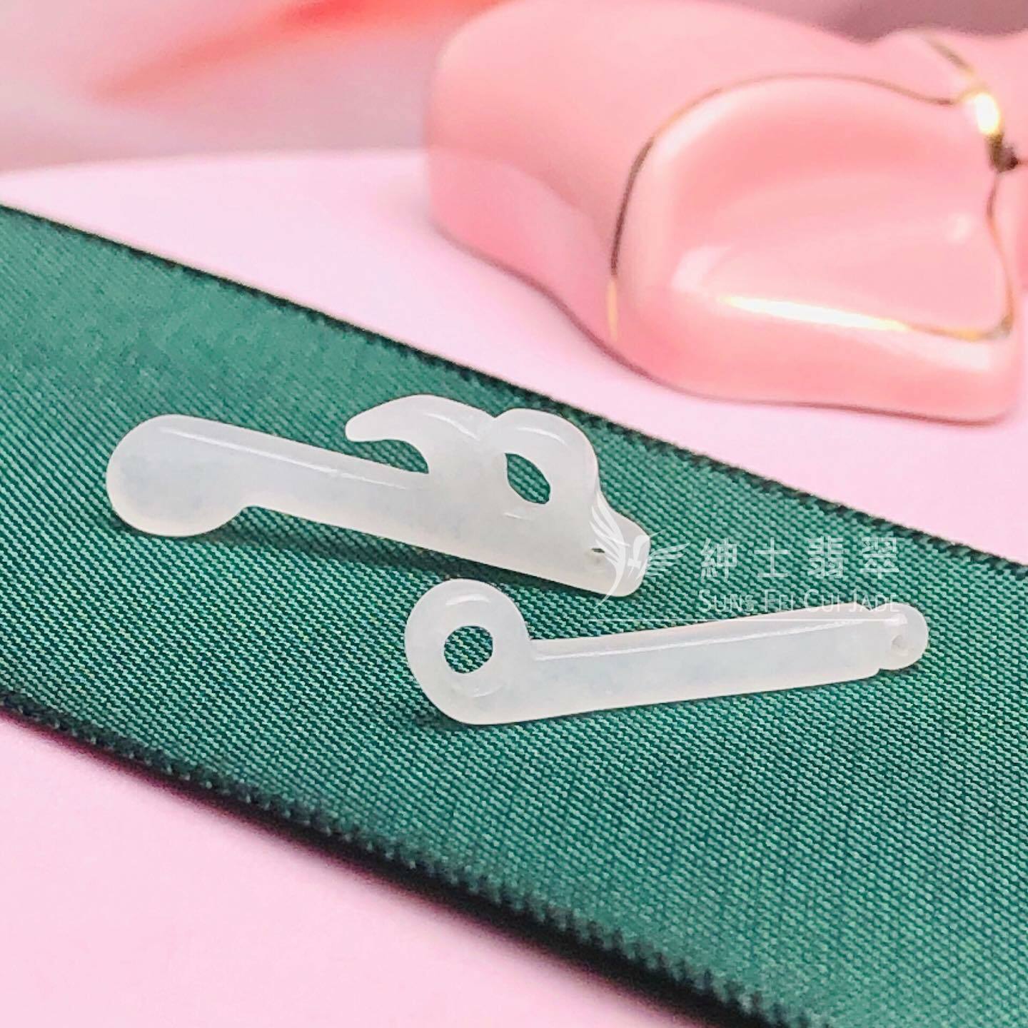 翡翠二分音符吊墜