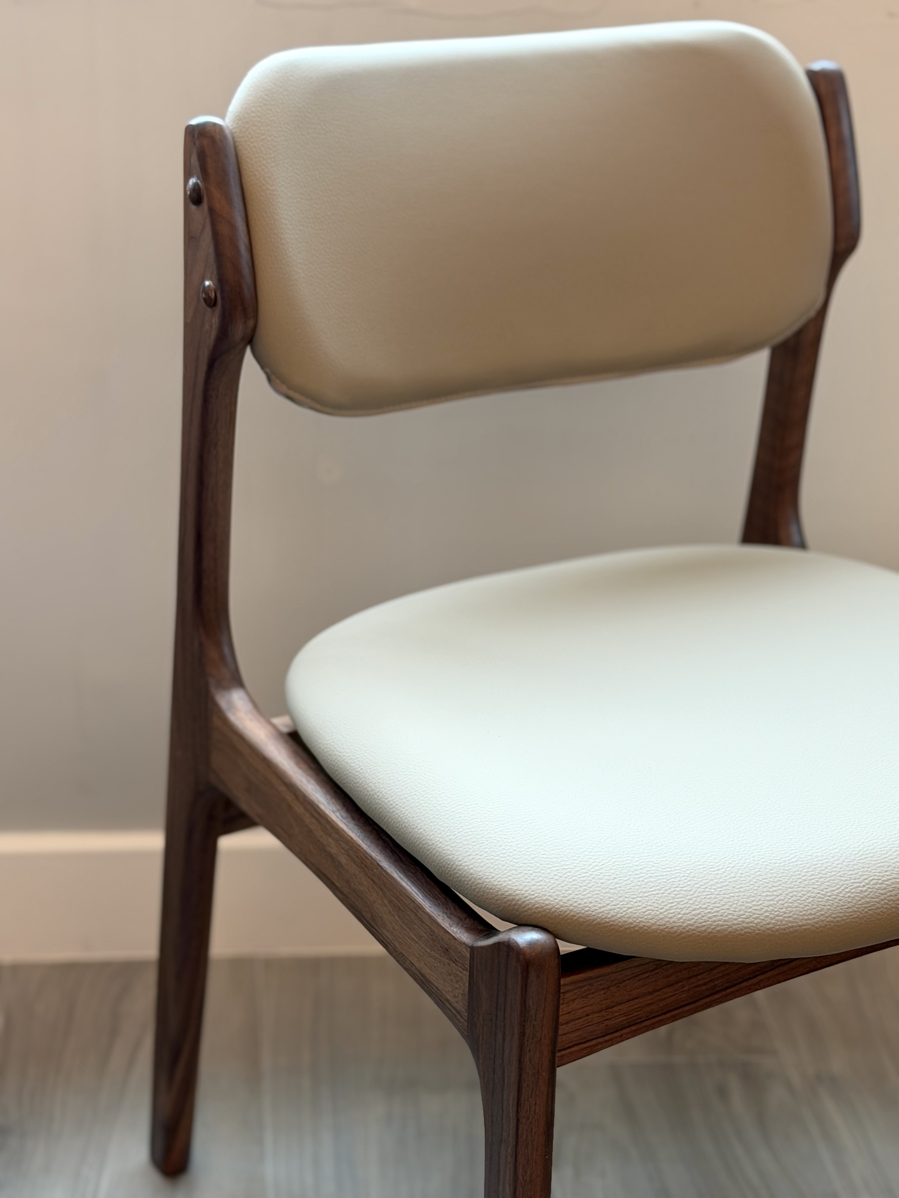 FRANZ Dining Chair