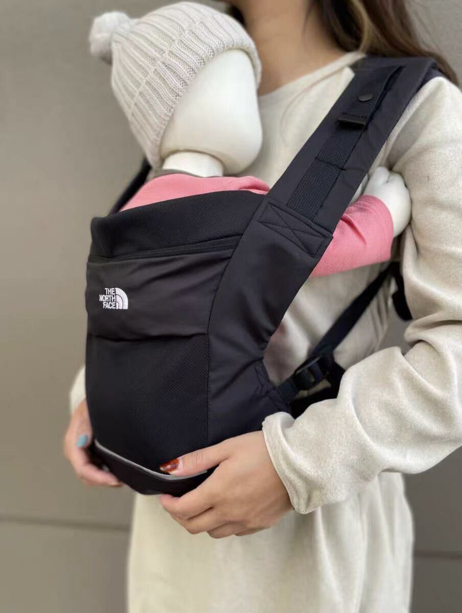 TNF嬰兒揹帶 - 1件 現貨