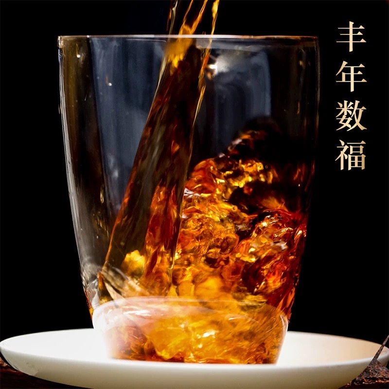 【高端款·普洱臻萃茶礼】敬世界一杯中国茶荣获金奖有机茶饼普洱熟茶品质好礼