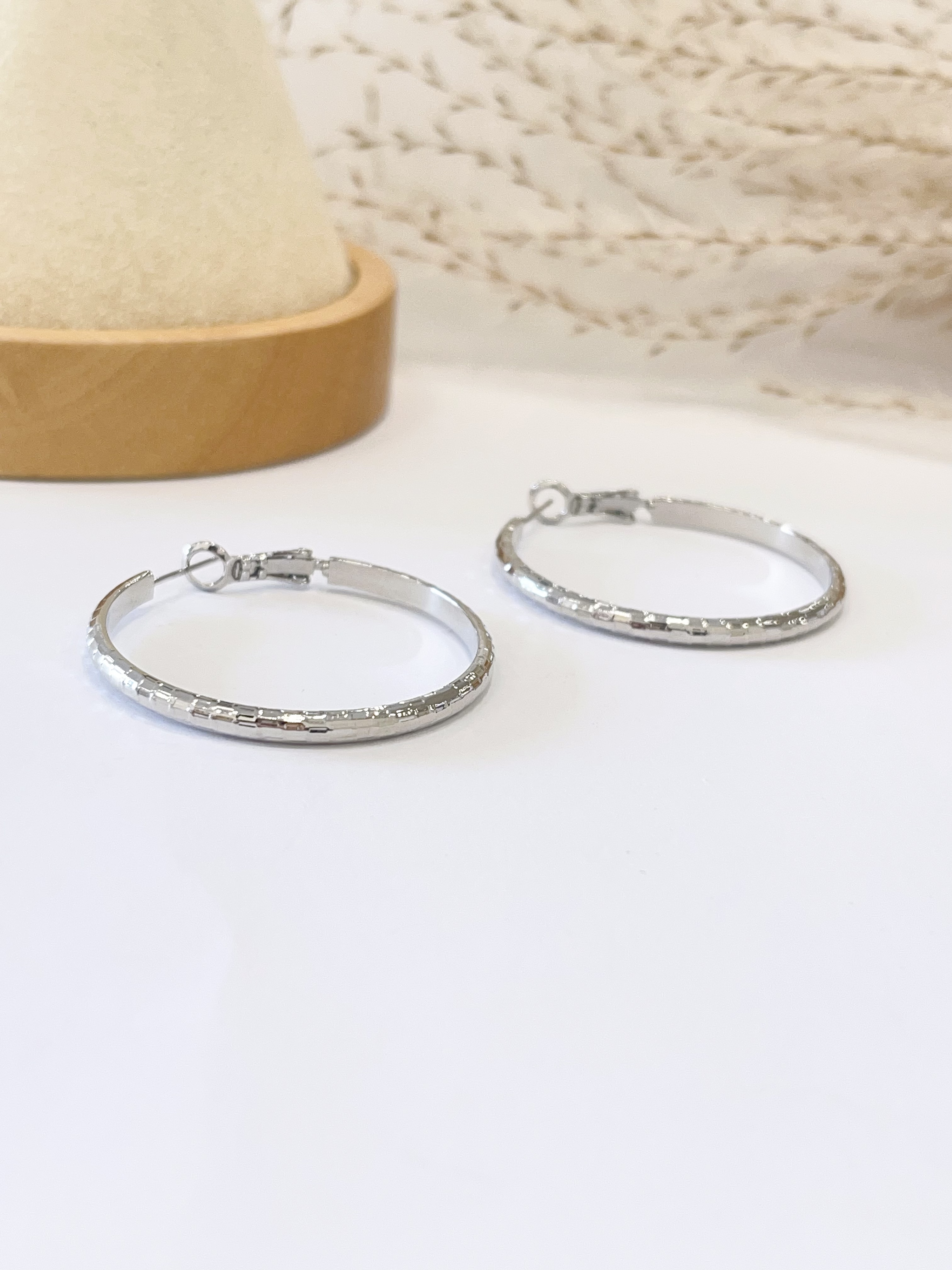 简约小线条设计耳环