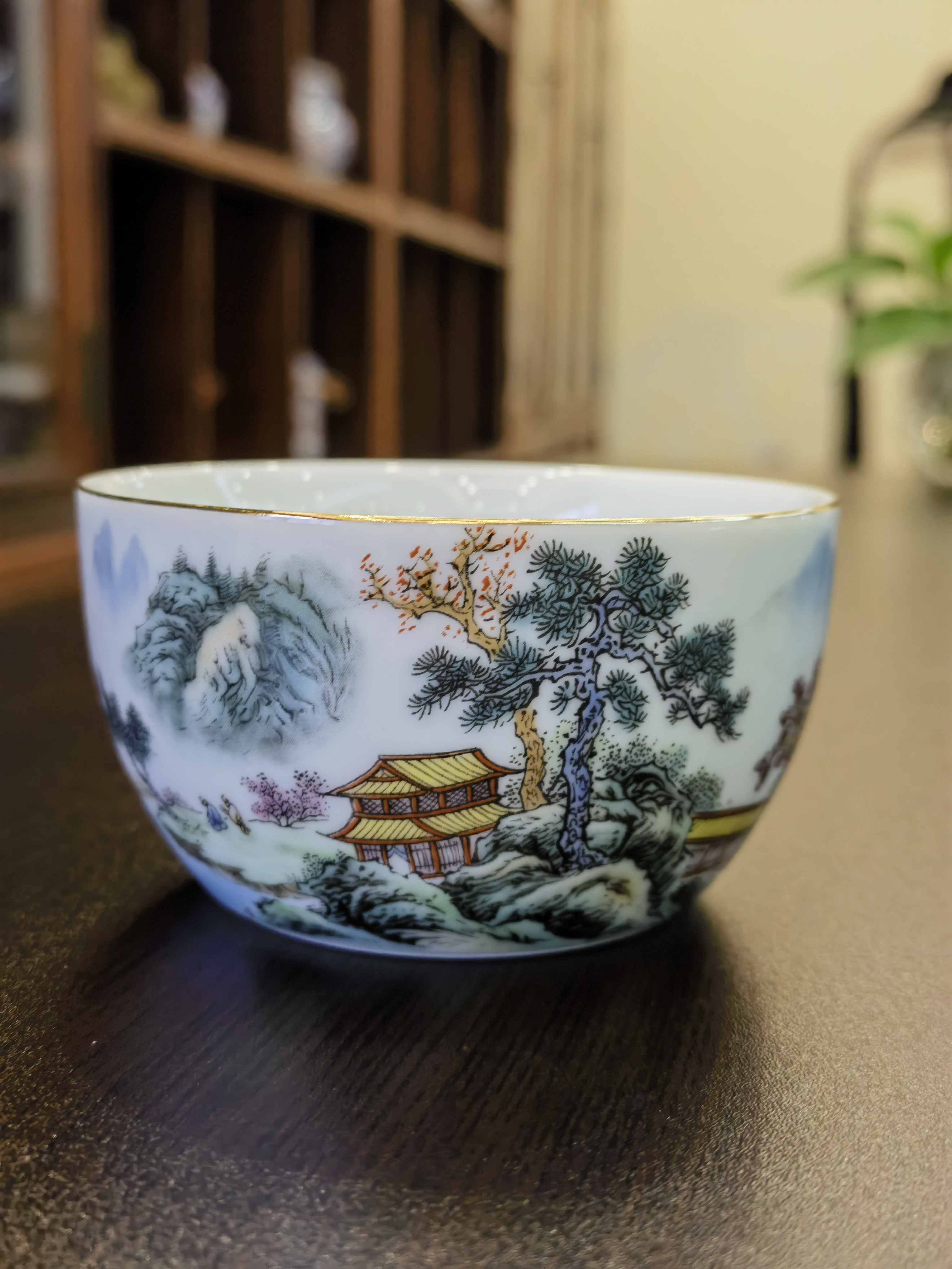 6-粉彩重工江南山水 - 茶杯 - <有需要請聯絡我們 852-6329 6186>