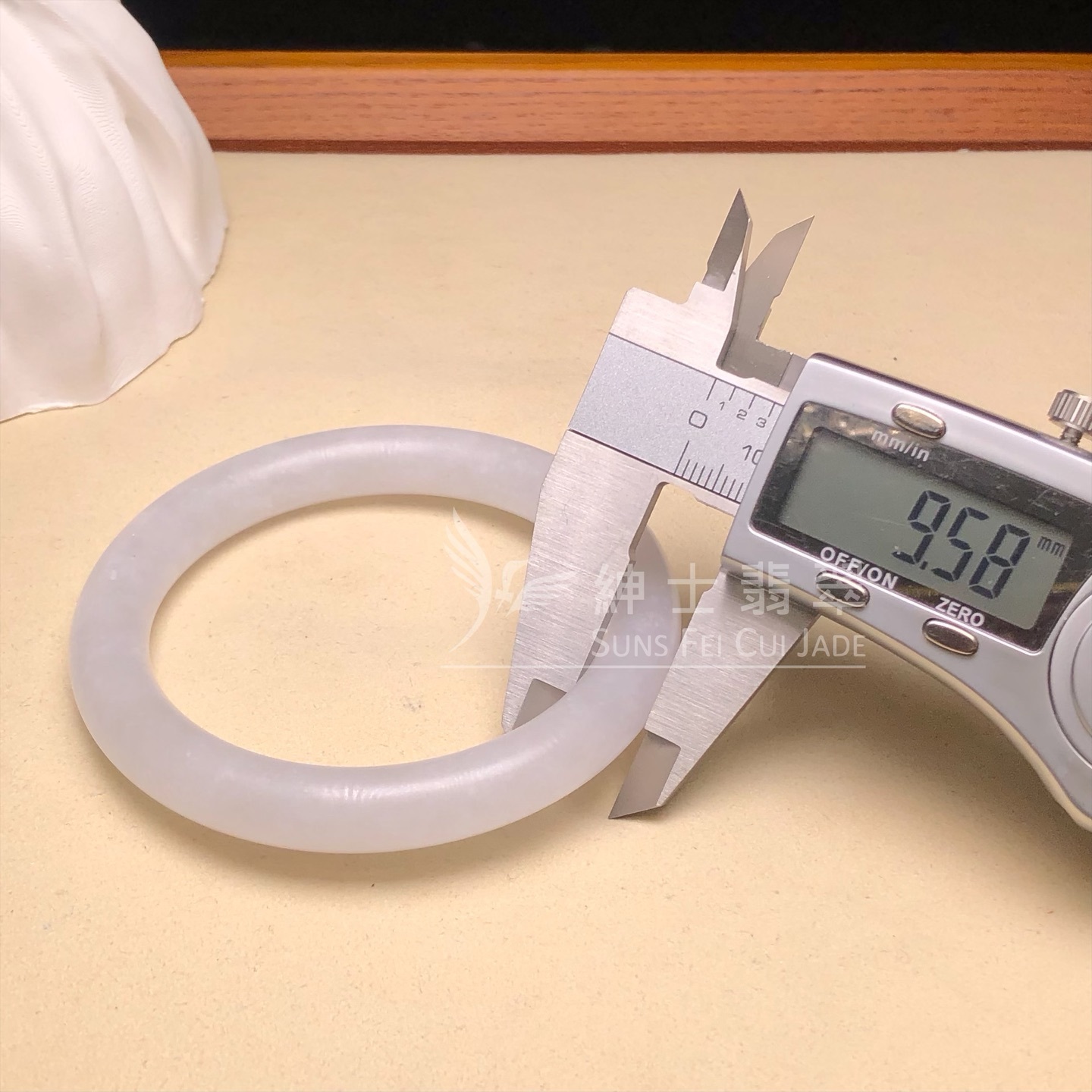 白月光圓鐲56.9mm