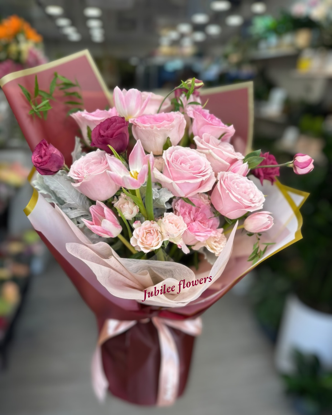 粉玫瑰鬱金香混搭花束