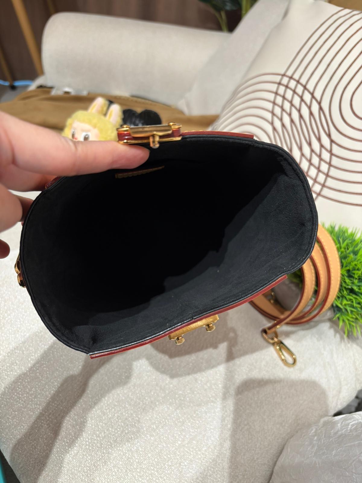 LV Monogram Duffle M43587 100%Authentic, 95%New ✅Dust bag