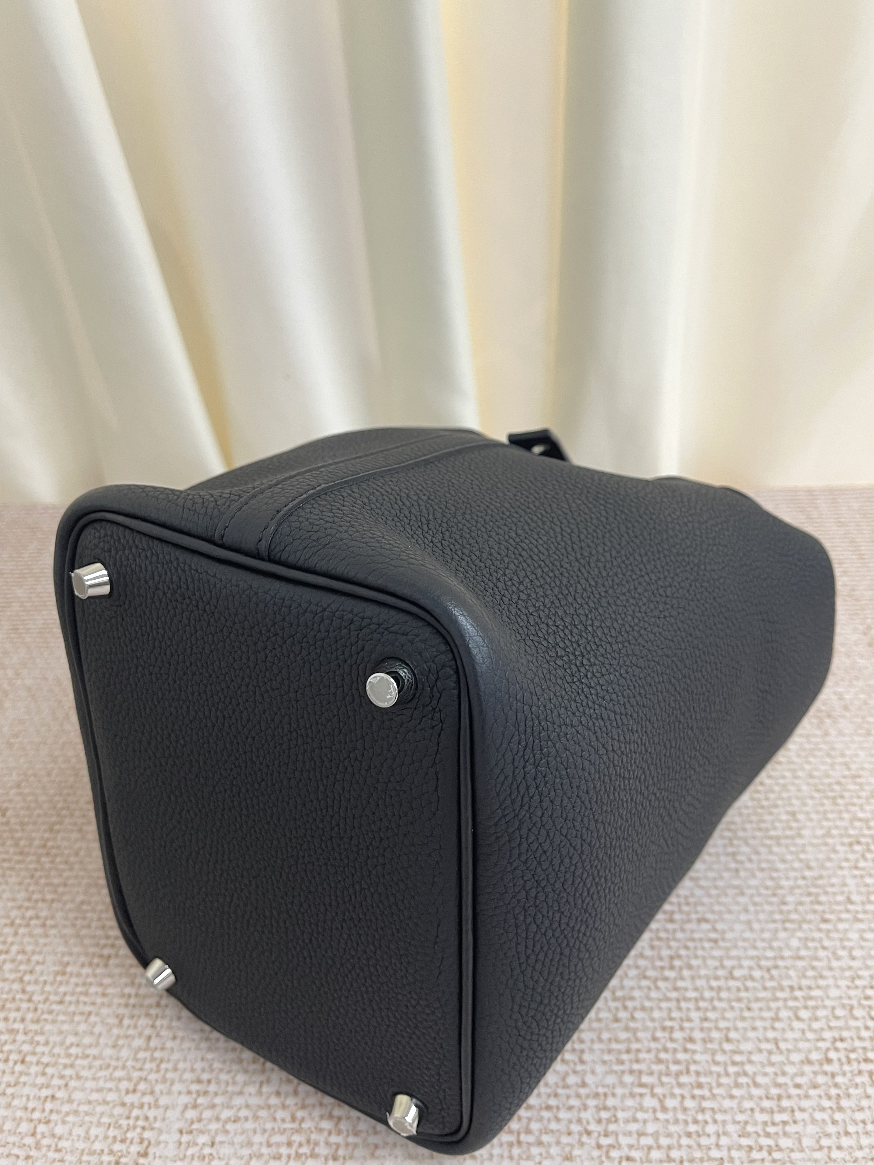 Pre-owned Hermes P18/ Stamp D/ Product Code: 26031706