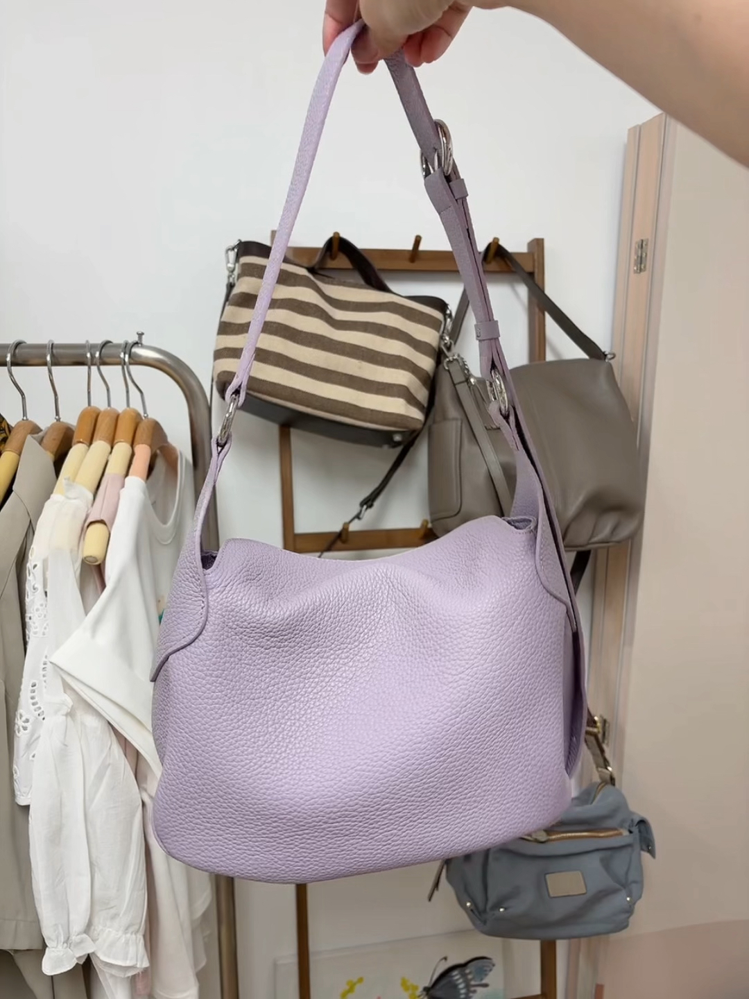 粉紫色牛皮手袋