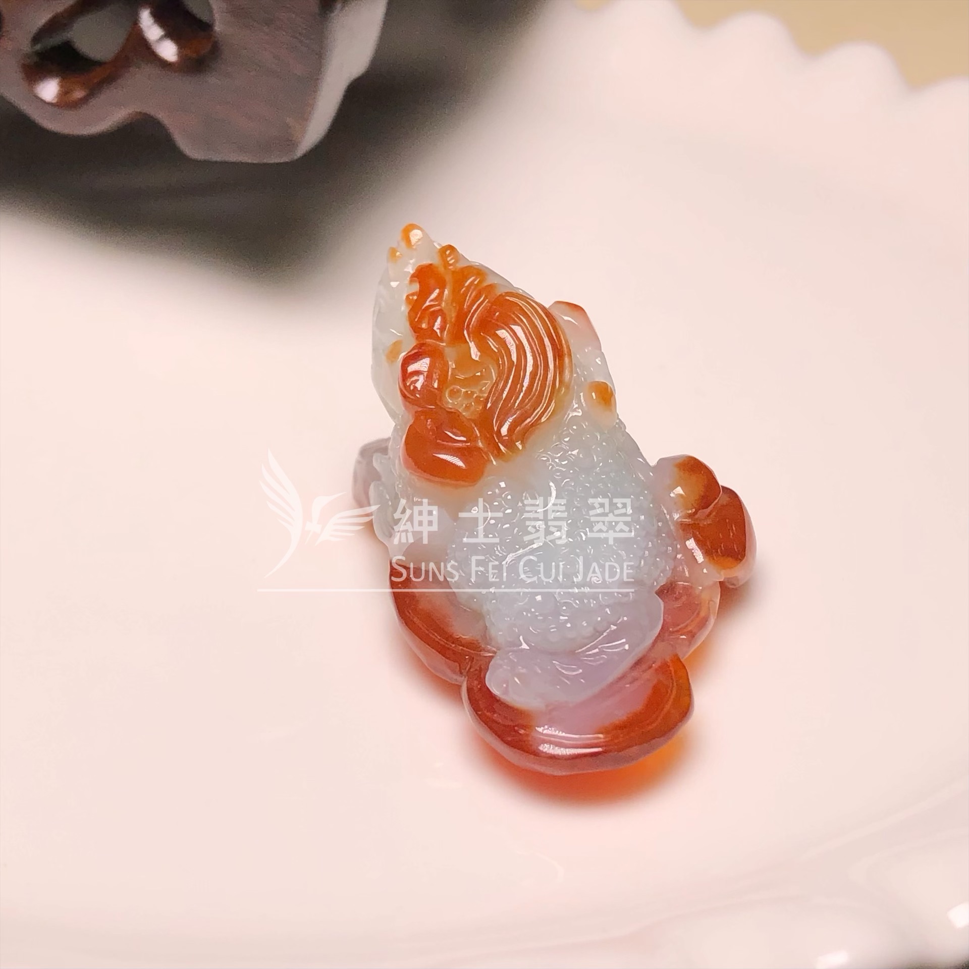 B08604 冰紅翡三足金蟾