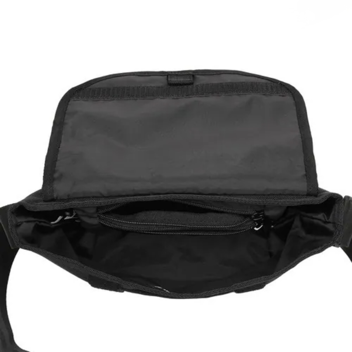 NEW ERA x MARY QUANT FLAP SHOULDER BAG