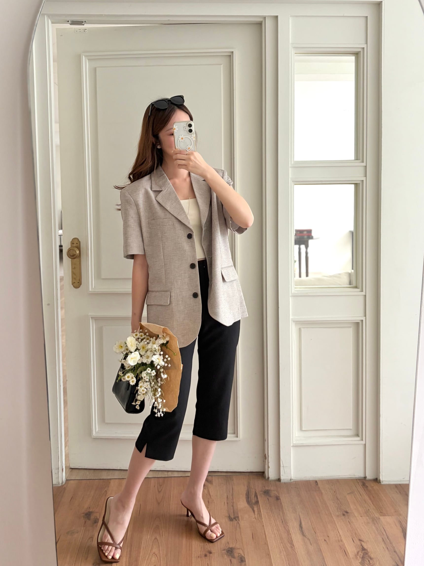 Side Slit Cropped Pants