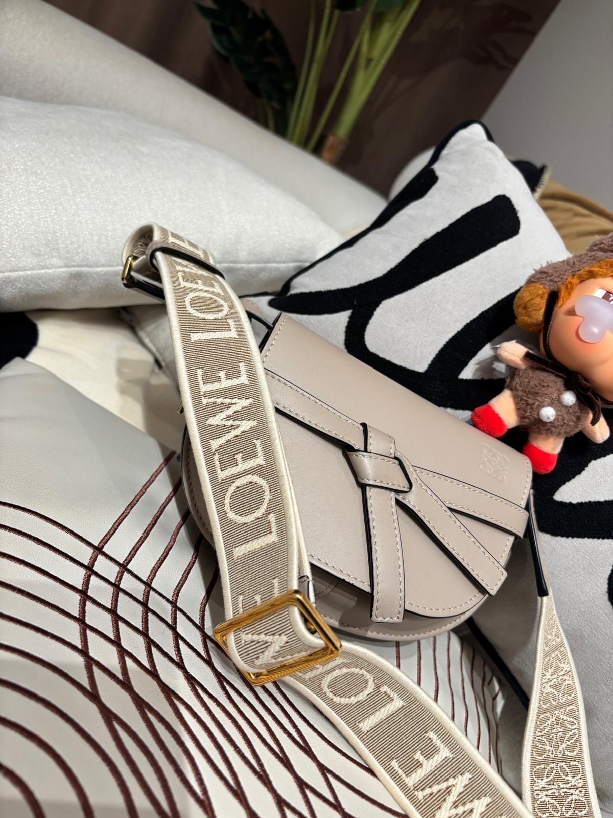 Loewe Mini Gate Calfskin Sand 100%Authentic, 95%New ✅Dust bag