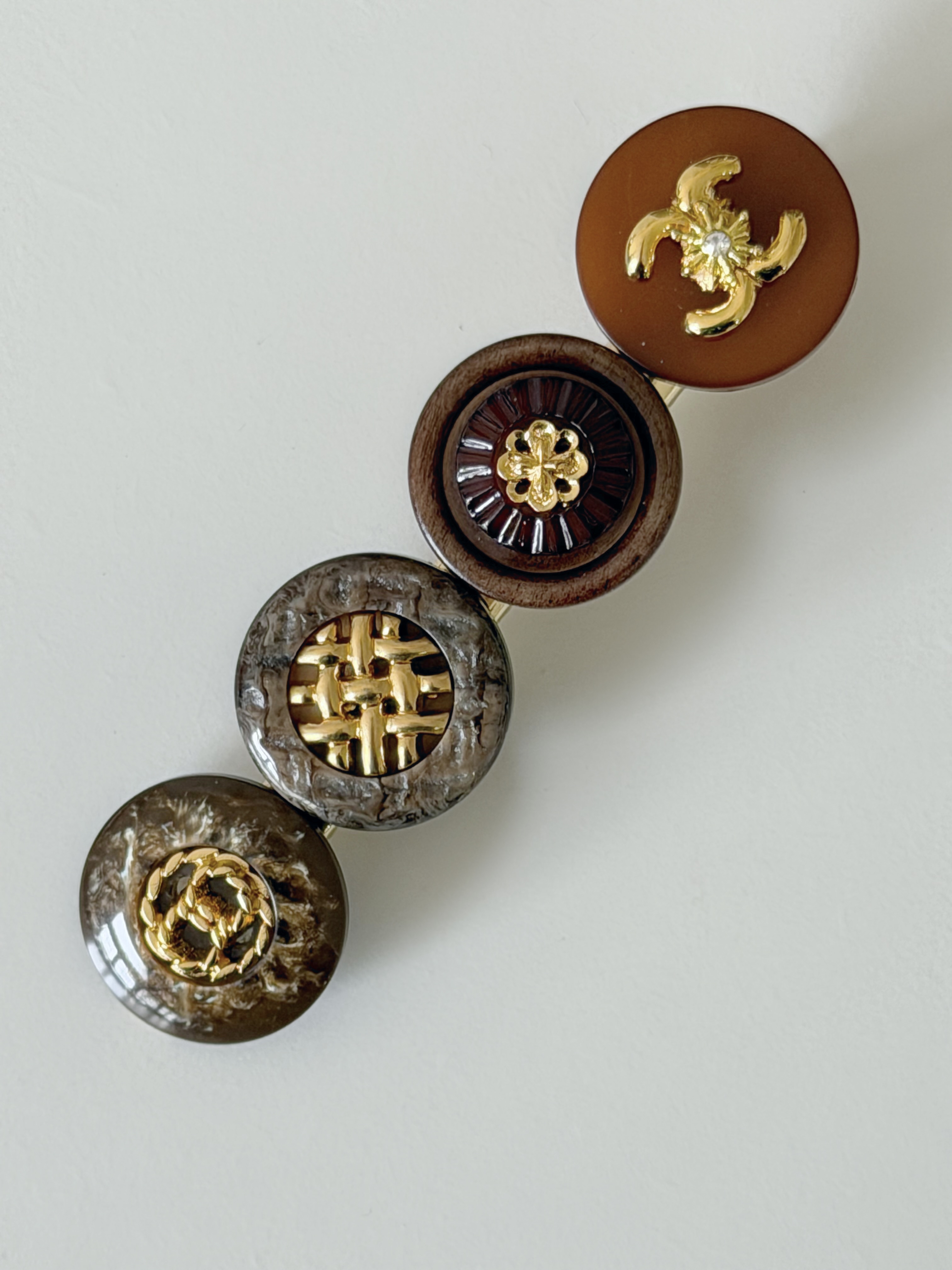 日本復古鈕扣8CM長一字髮夾/棕色 