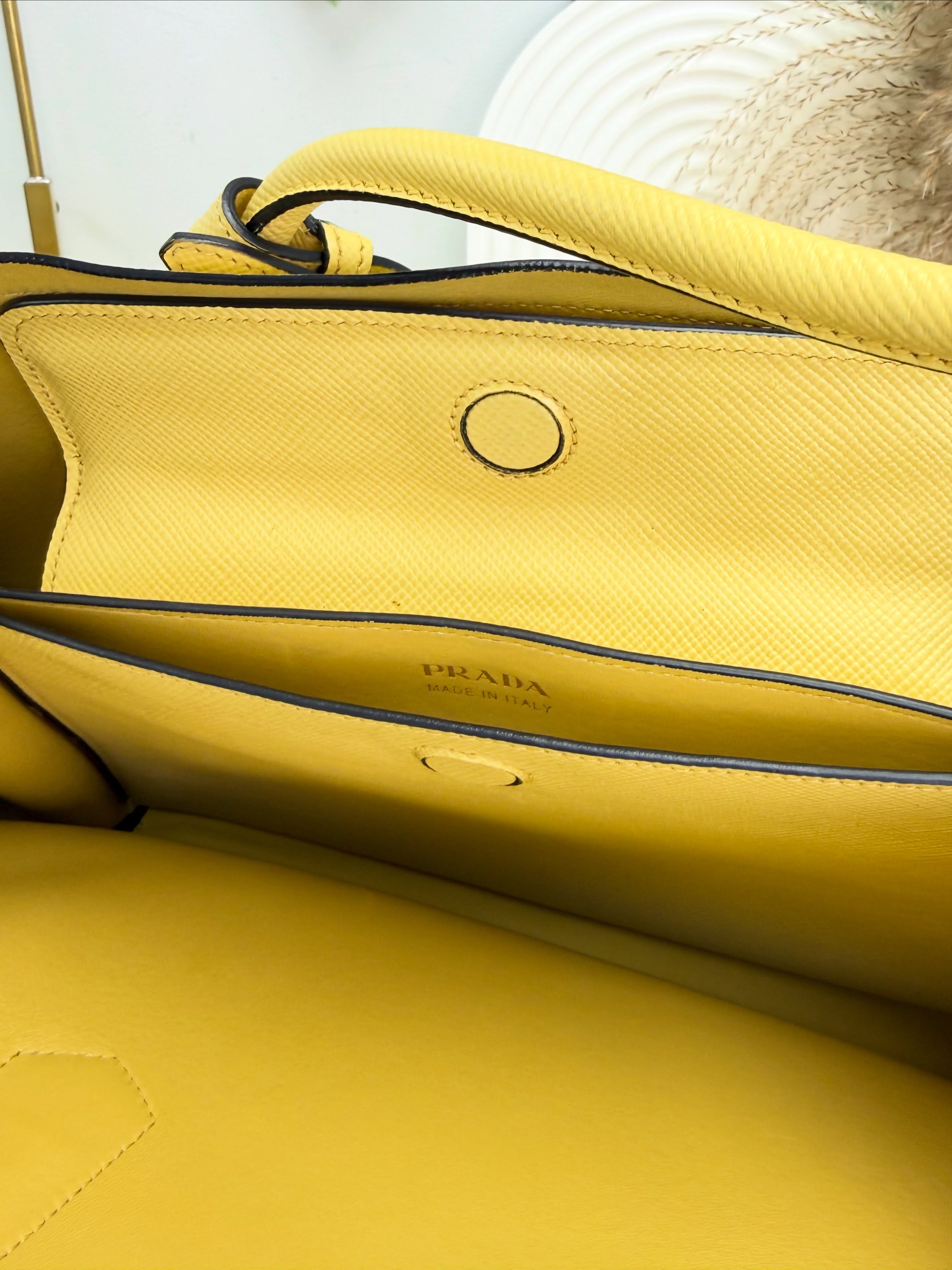 👜 PRE OWNED 🛍️黃色格紋tote 有單有塵袋 💛