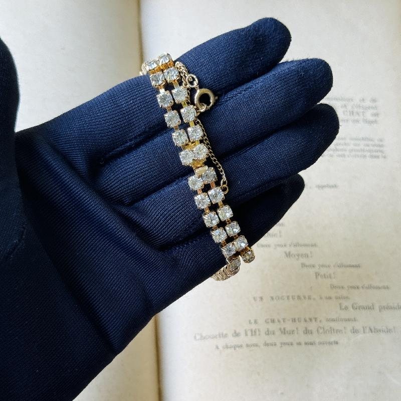Vintage Sarah Coventry 1972 Golden Ice Golden Segment Sparkling Rhinestone Bracelet in Box (MT2071)
