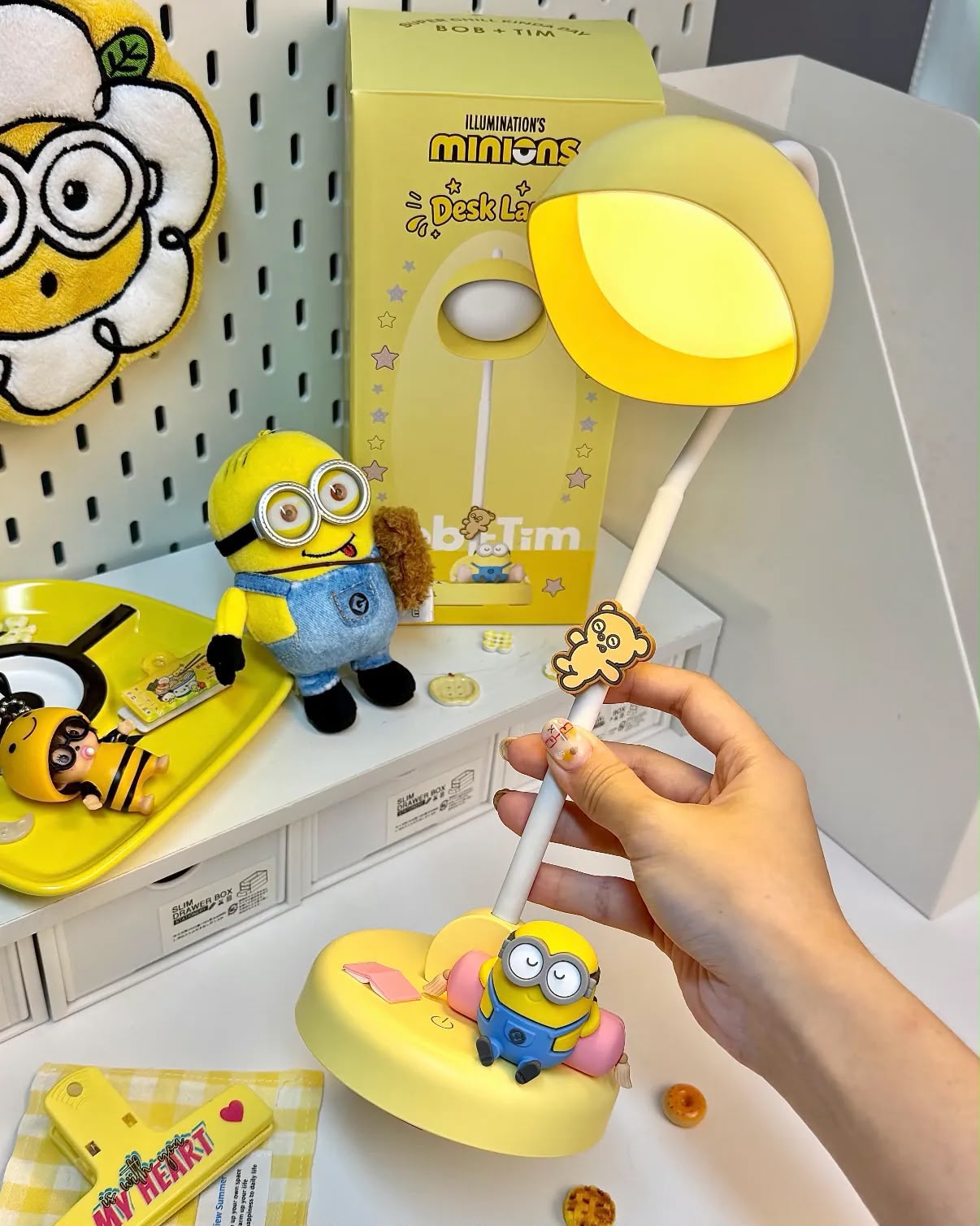 Emie x Minion小黃人充電式台燈