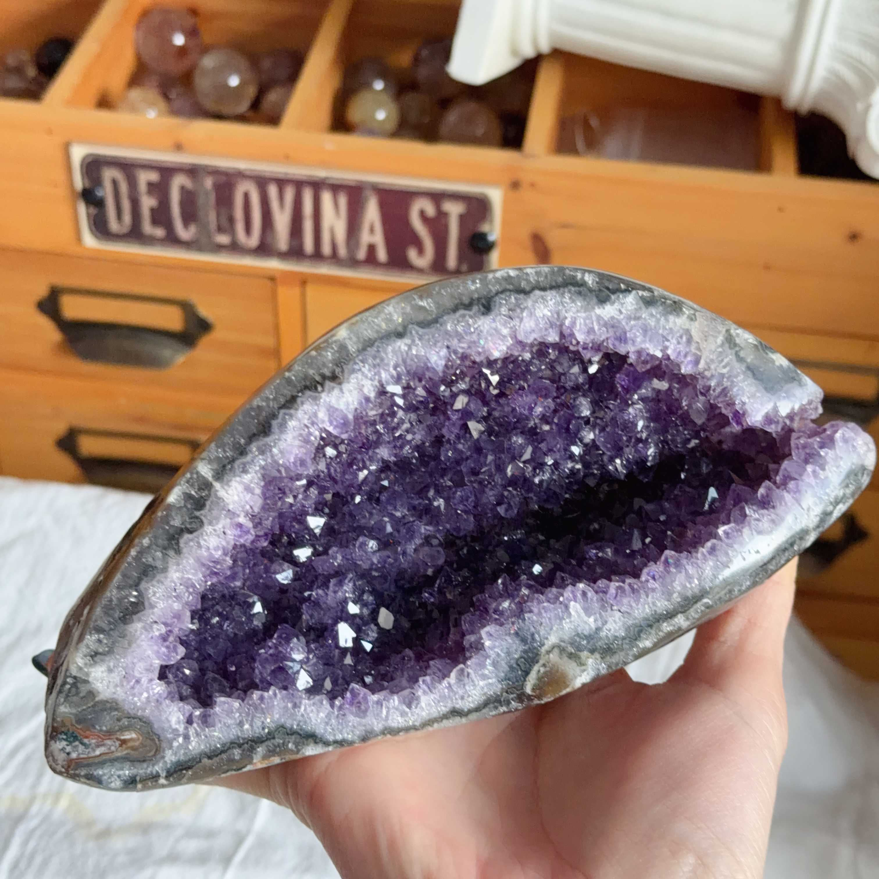 原皮紫晶錢袋子（包底座）