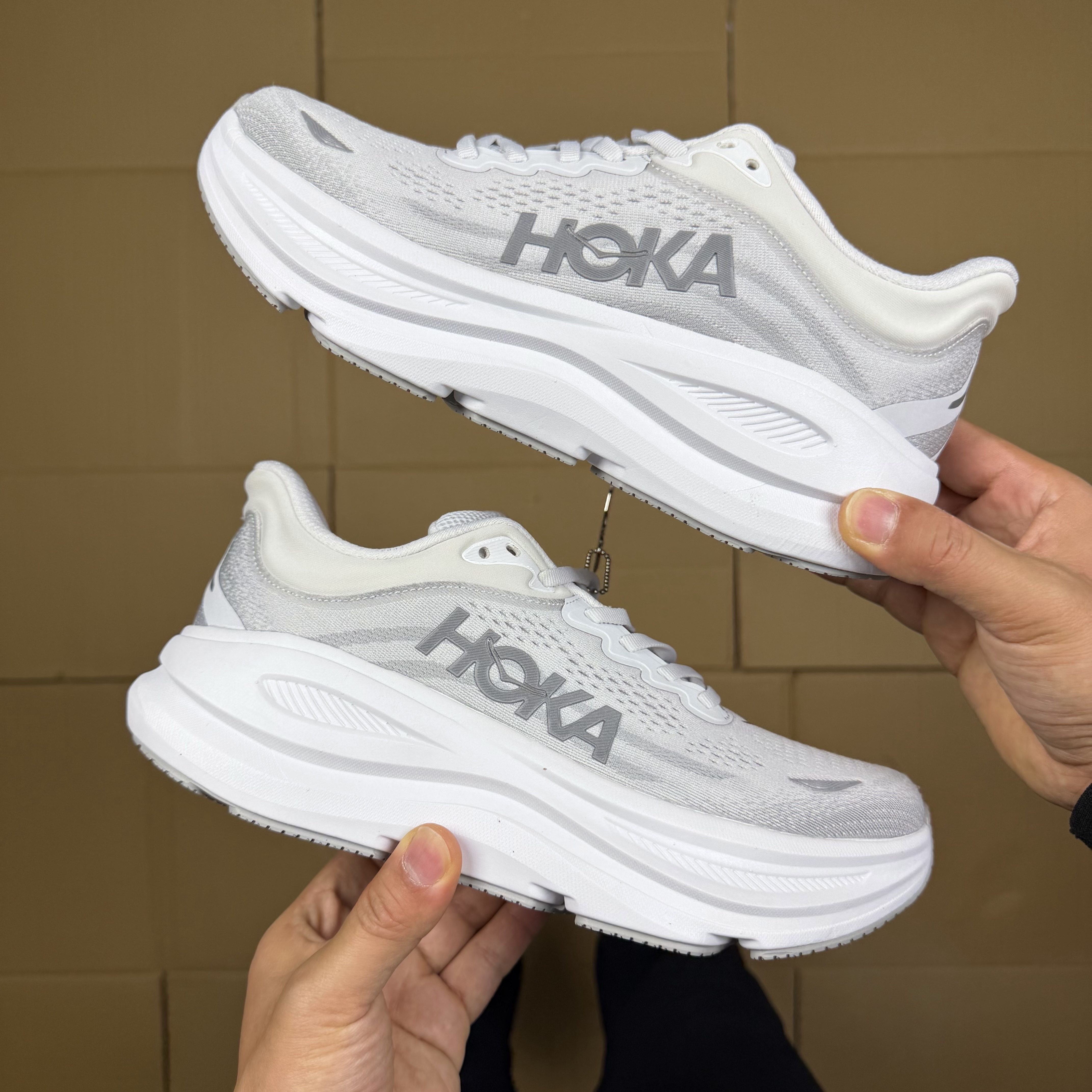 Hoka One One Bondi 9 