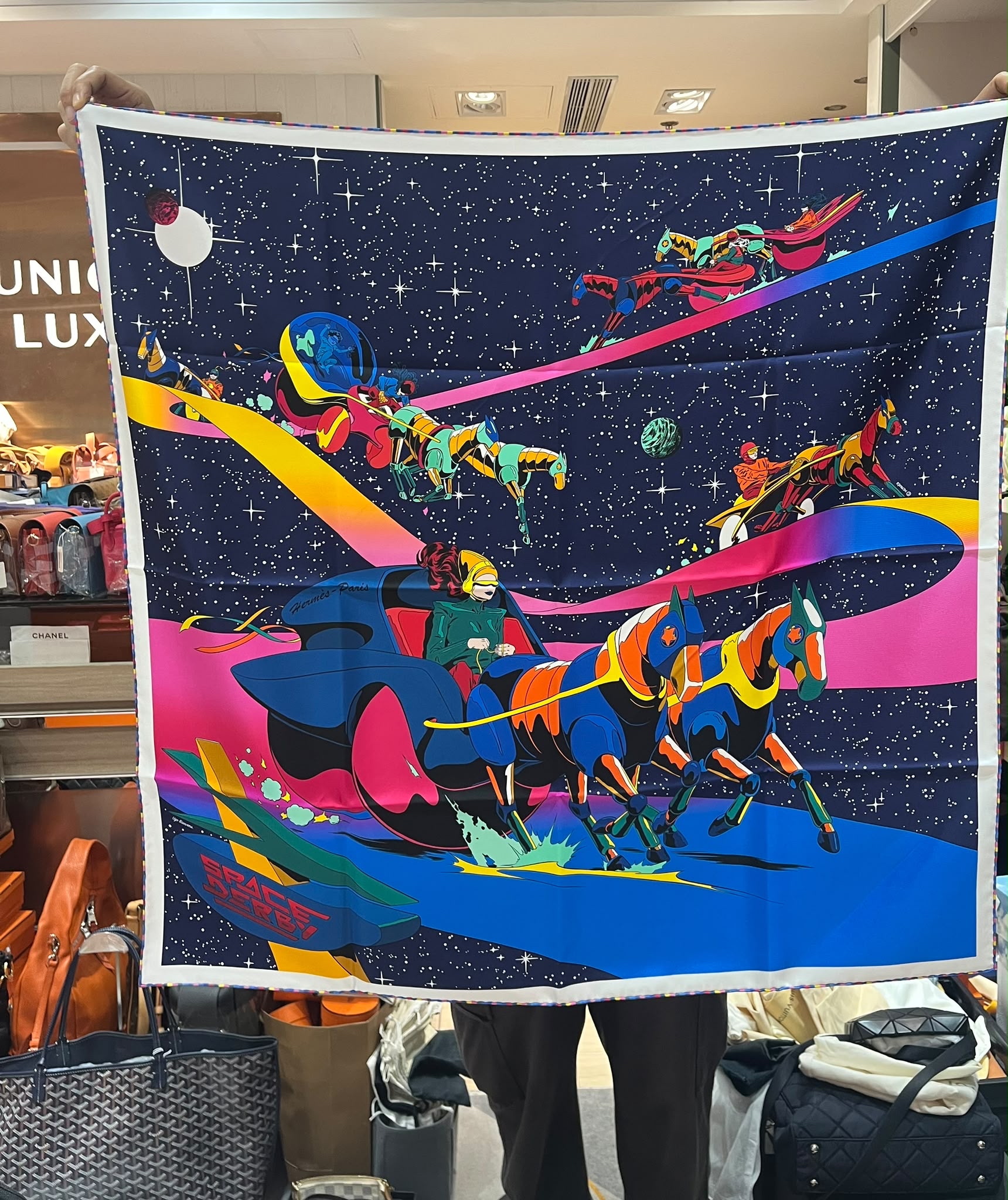 全新 Hermès scarf 90x90cm Space Derby 90 圍巾 100%Authentic, 100%new 全新 ✅box 