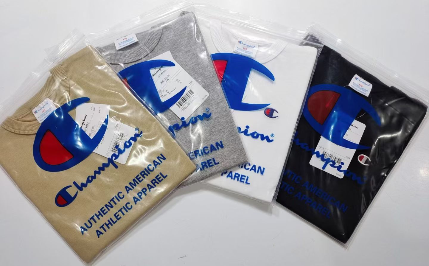 親子款/6色選擇/2件起各减$ 10。廠單champions經典純色短袖