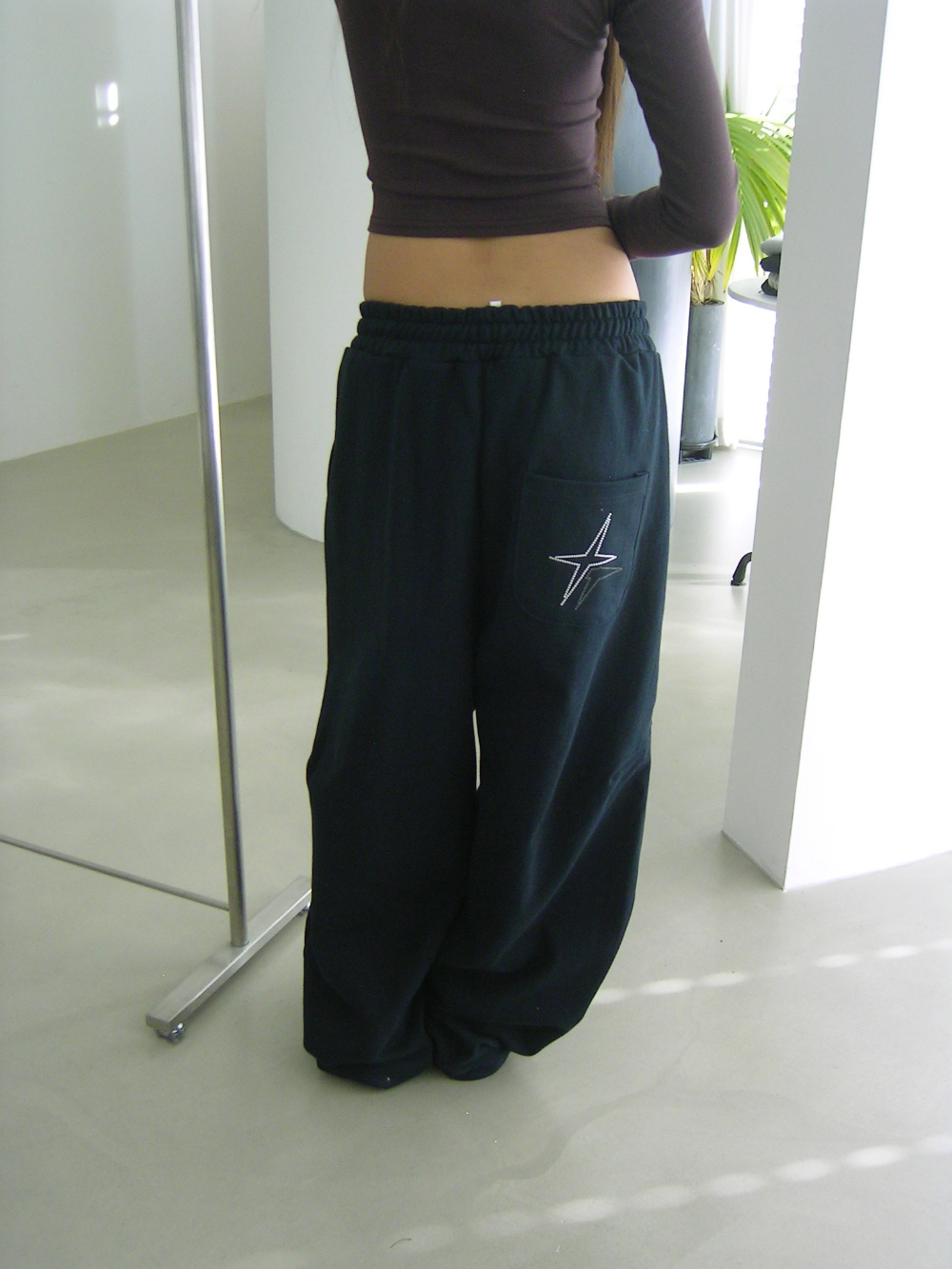 Star Pocket Wide-Leg Sweatpants