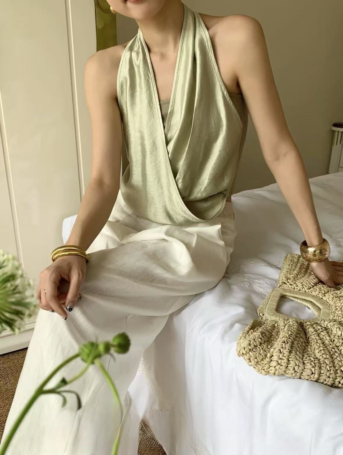 TP363高级荡领挂脖