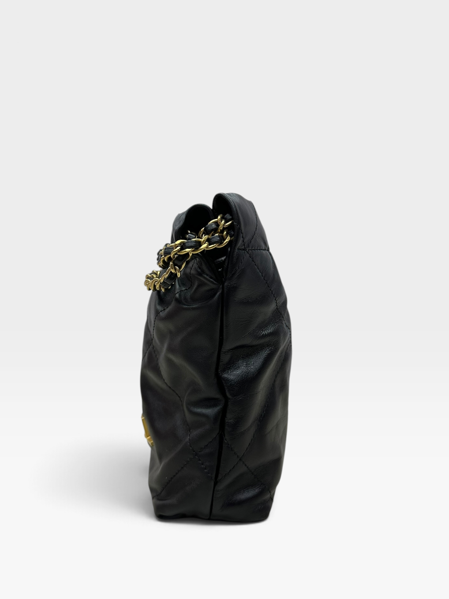 Pre-Owned CHANEL Mini 22 Bag / Product Code: 092501