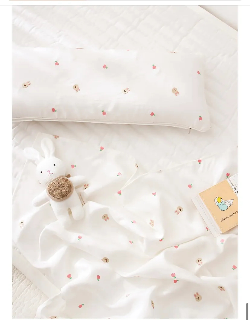 Hellominime Rayon Bunny Embroidery Blanket