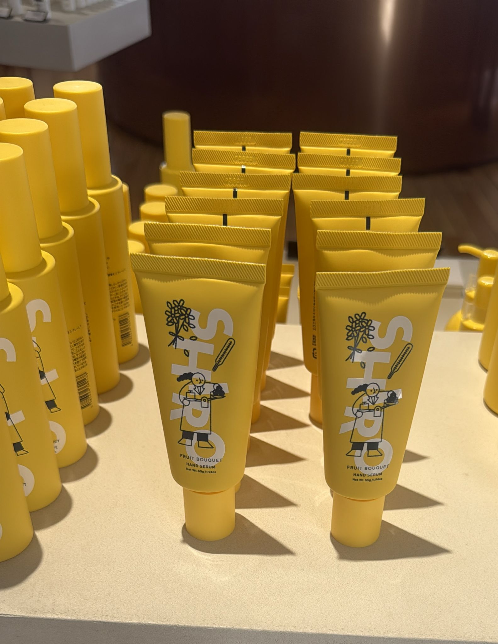 shiro 砂川限定 Hand serum