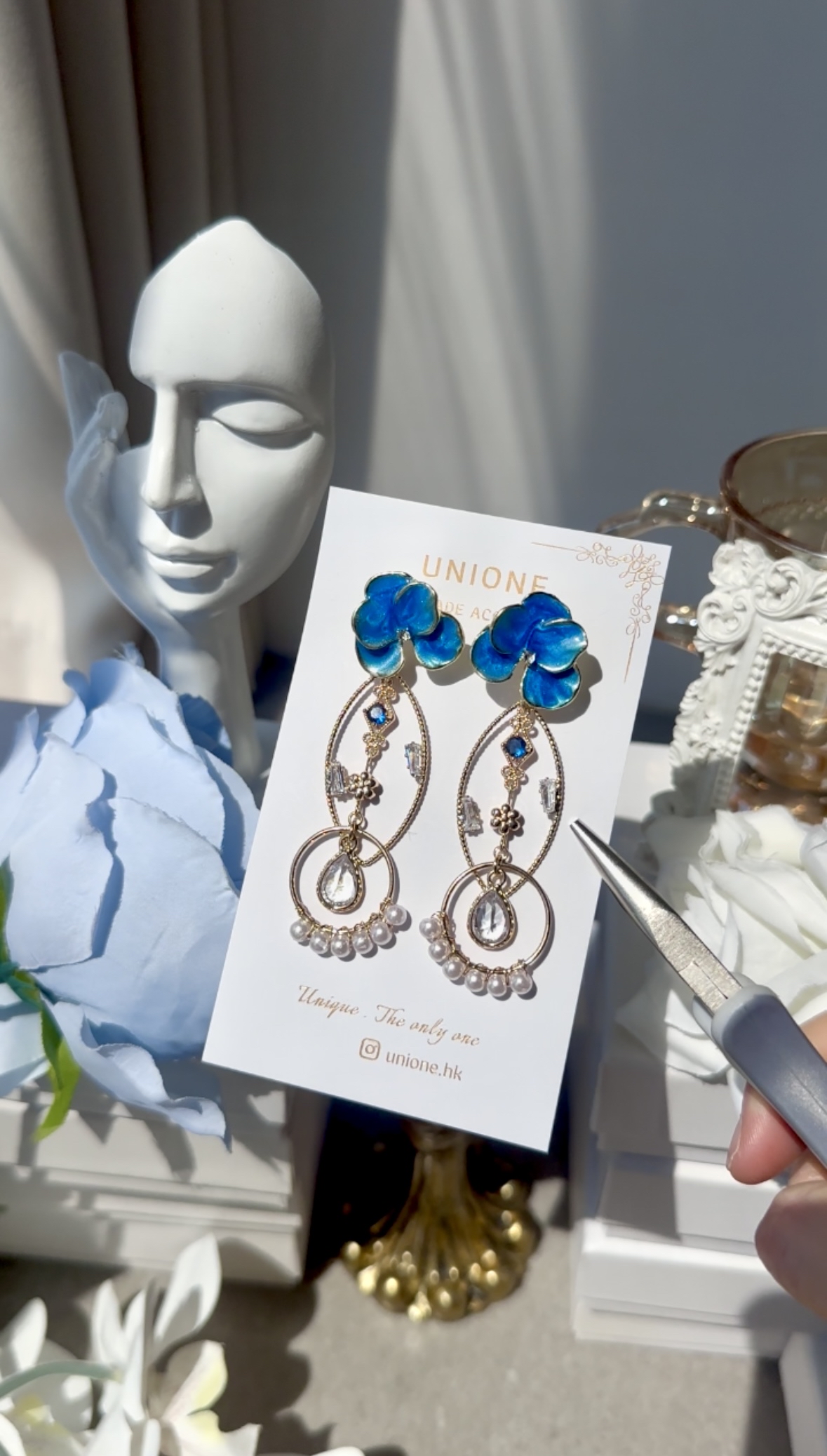 水墨深藍珍珠花耳環🌟