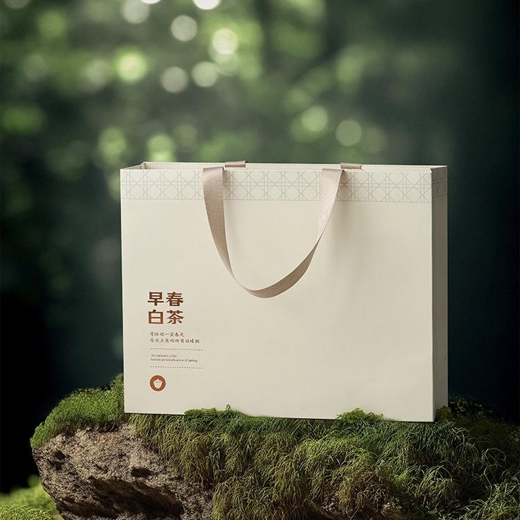 【春日茶园】创意实用设计款茶叶礼盒 装饰画礼物云南古树月光白茶送妈妈母亲老师长辈淡茶送礼伴手礼礼盒套装礼诚意茶礼