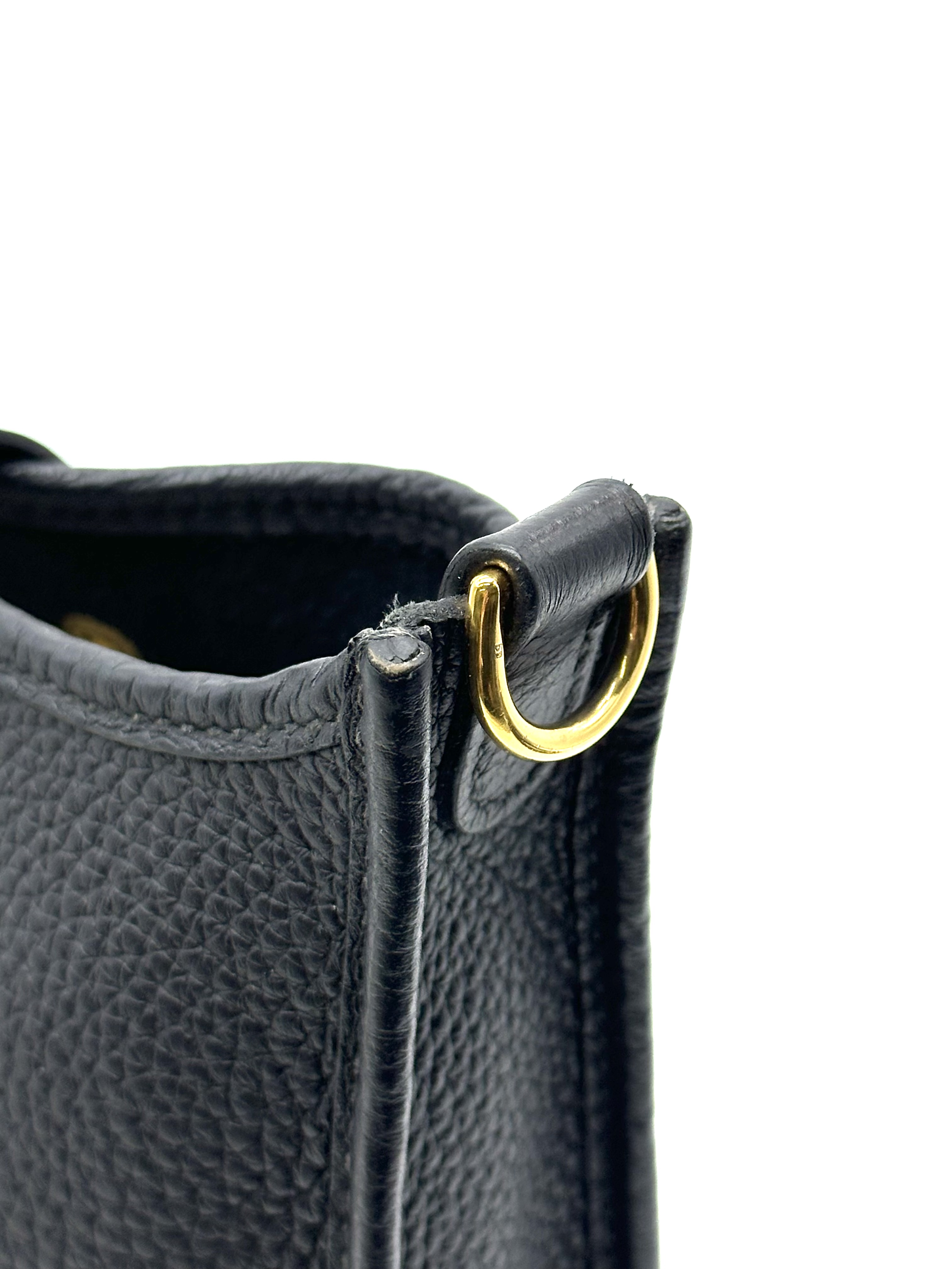 Pre-Owned HERMÉS Mini E Stamp B / Product Code: 26042102