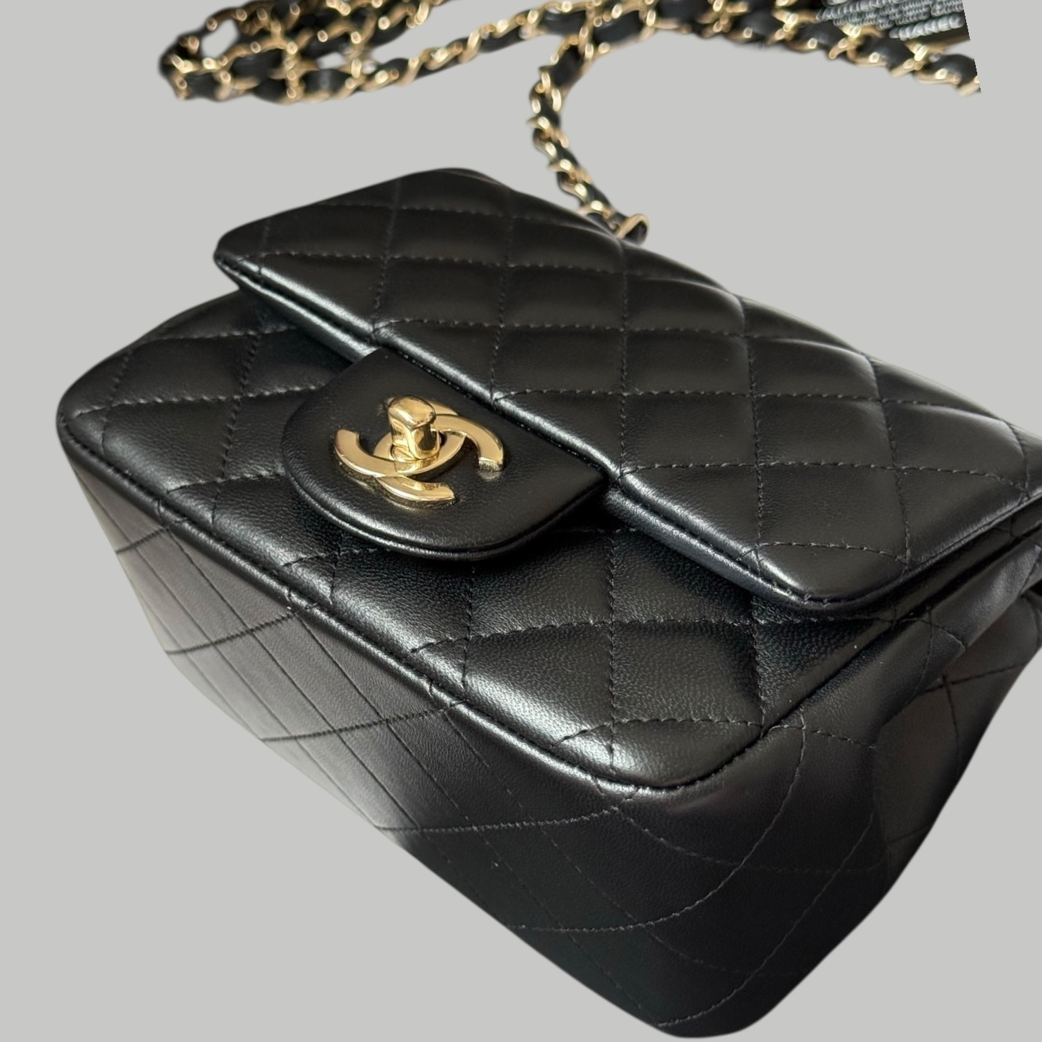 Chanel Lambskin square金扣方胖