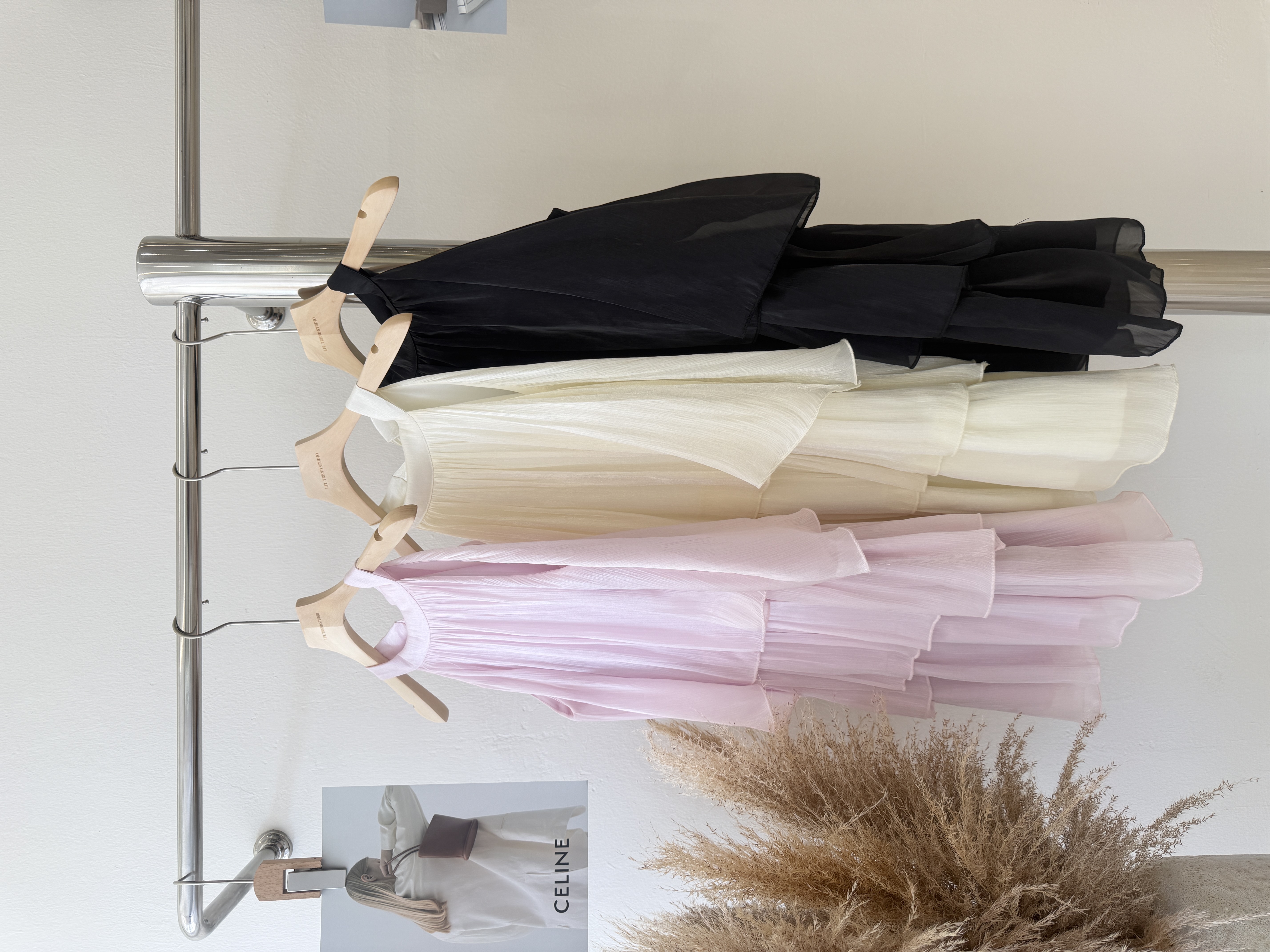 6757 甜美温柔挂脖蛋糕裙