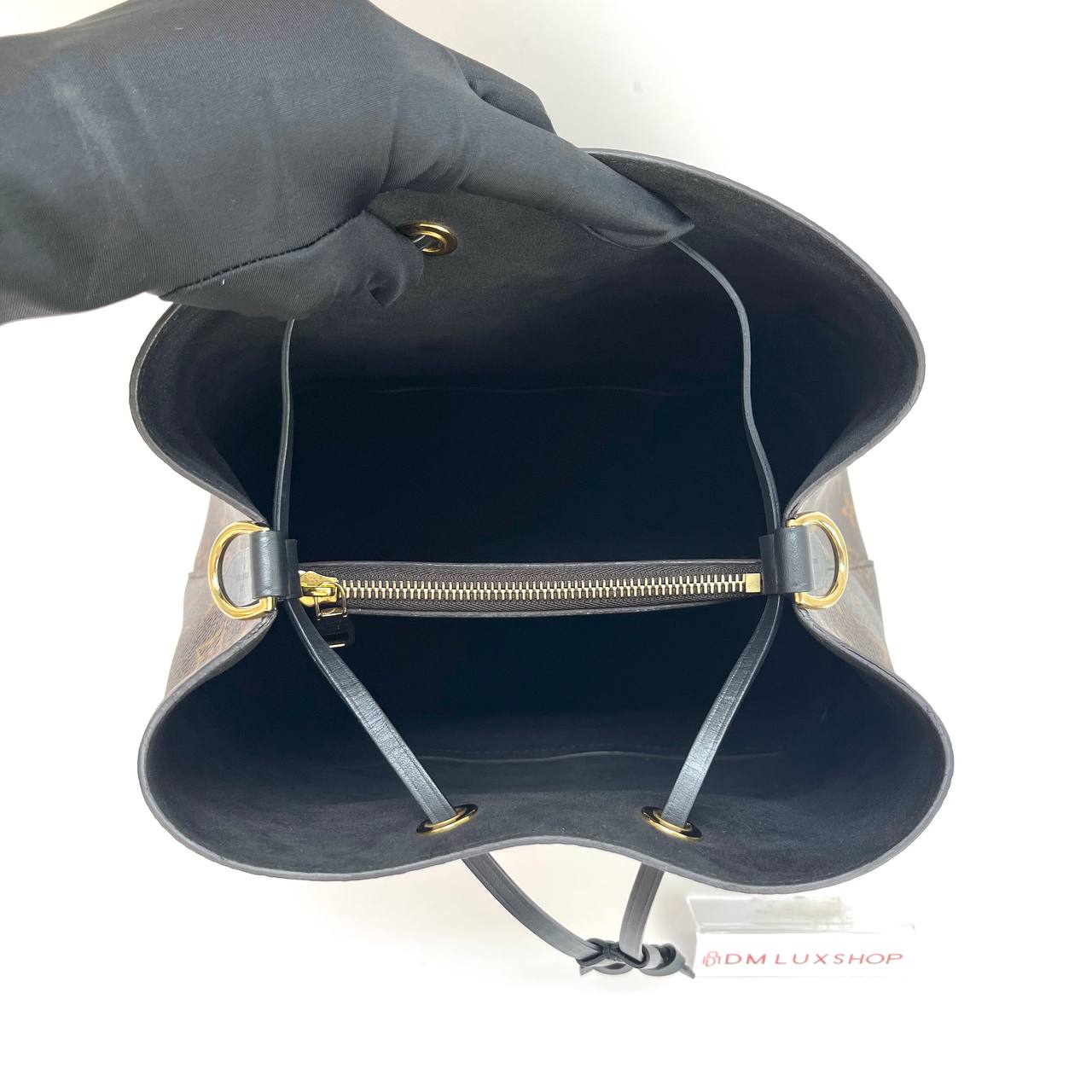 LV Monogram NeoNoe MM Black GHW