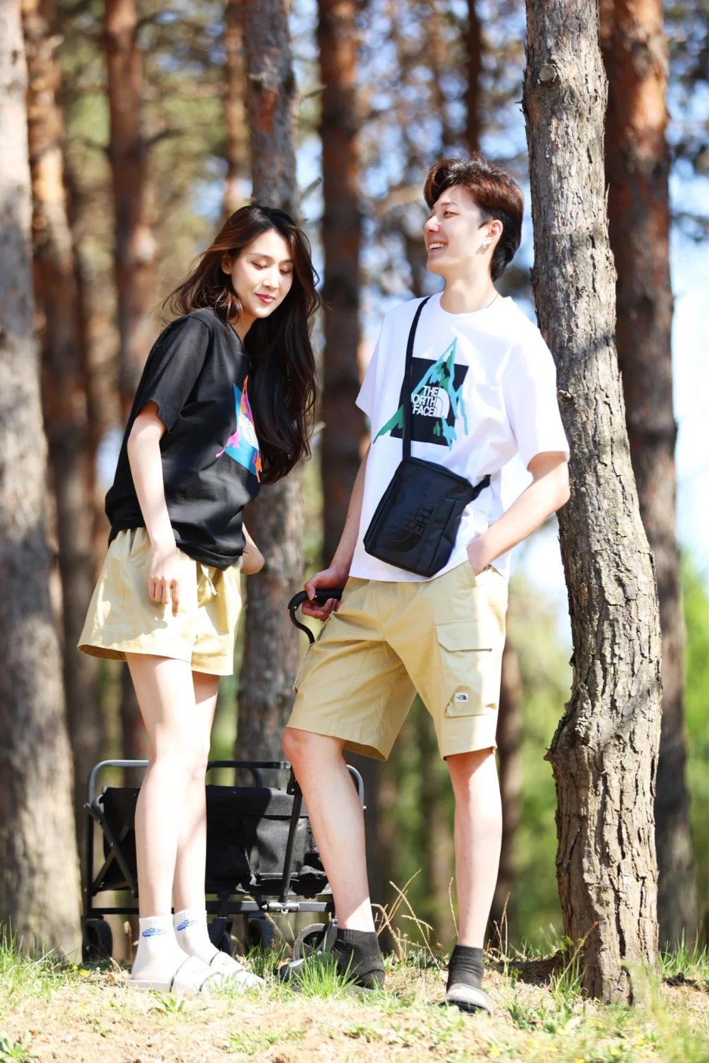 $168件。2件起$ 158件。The North Face 北面 全棉重磅Logo短袖T恤（男女同款）