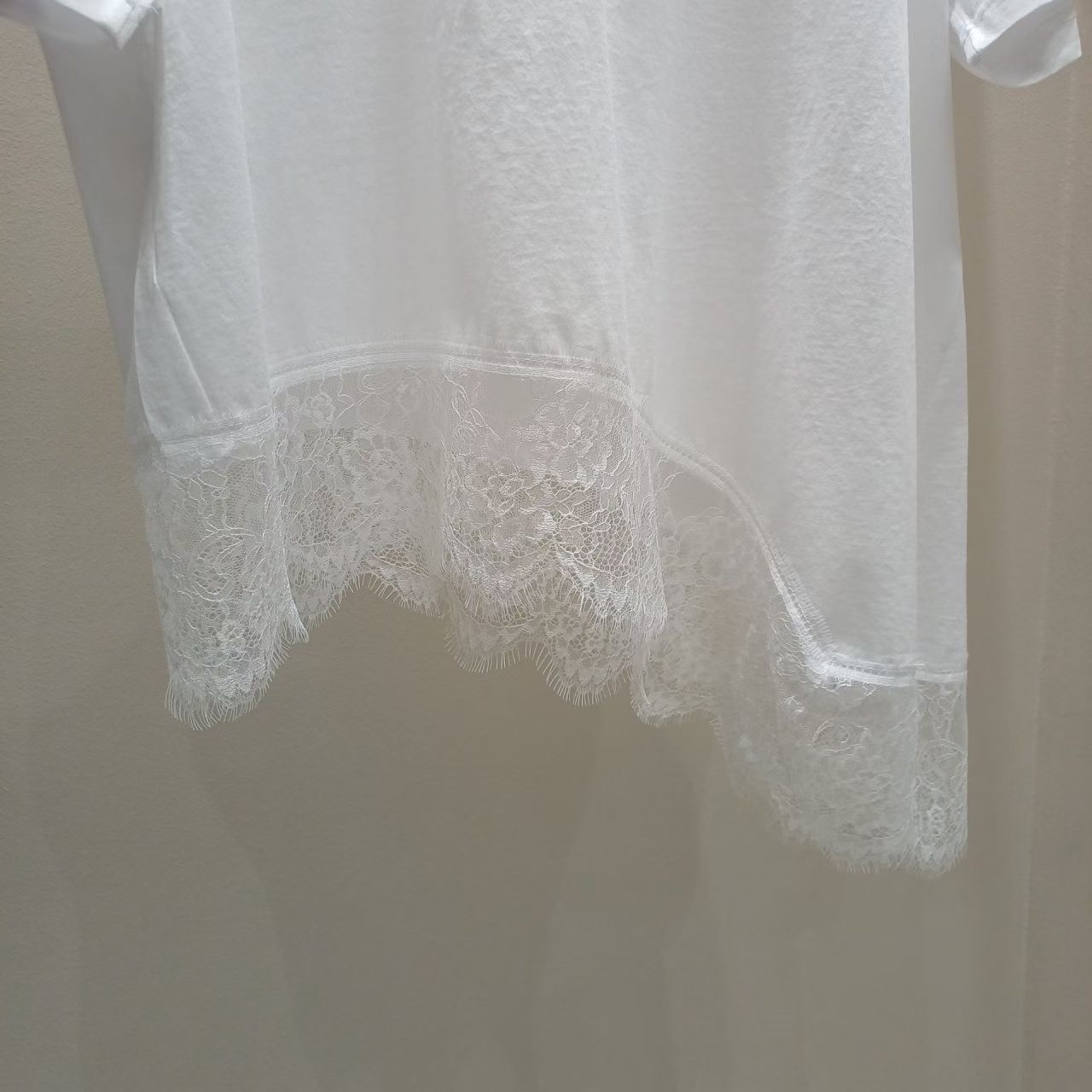 Cookie lace 斜腳Top