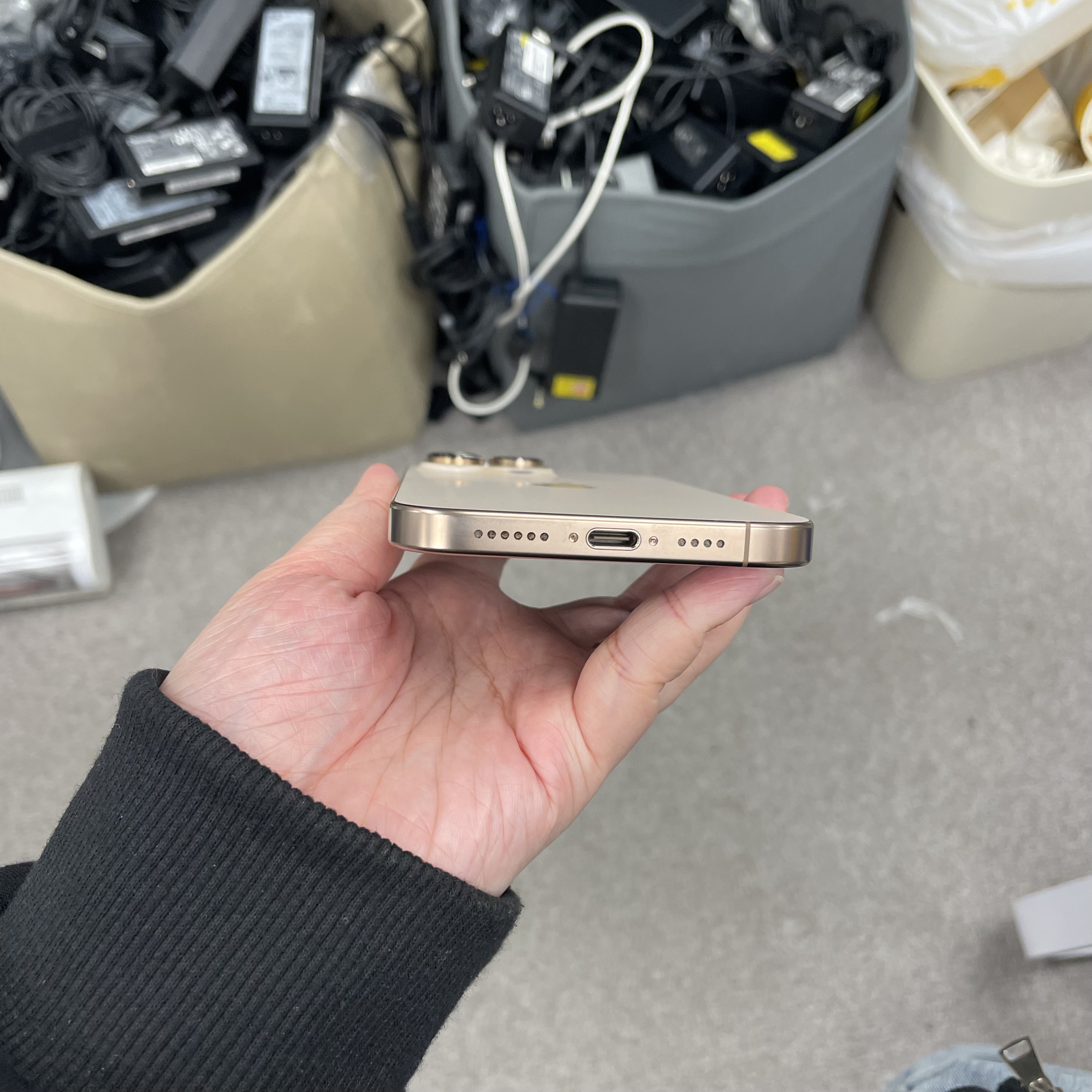 *5926 16 Promax 完美機 256GB 電97 沙色 gold