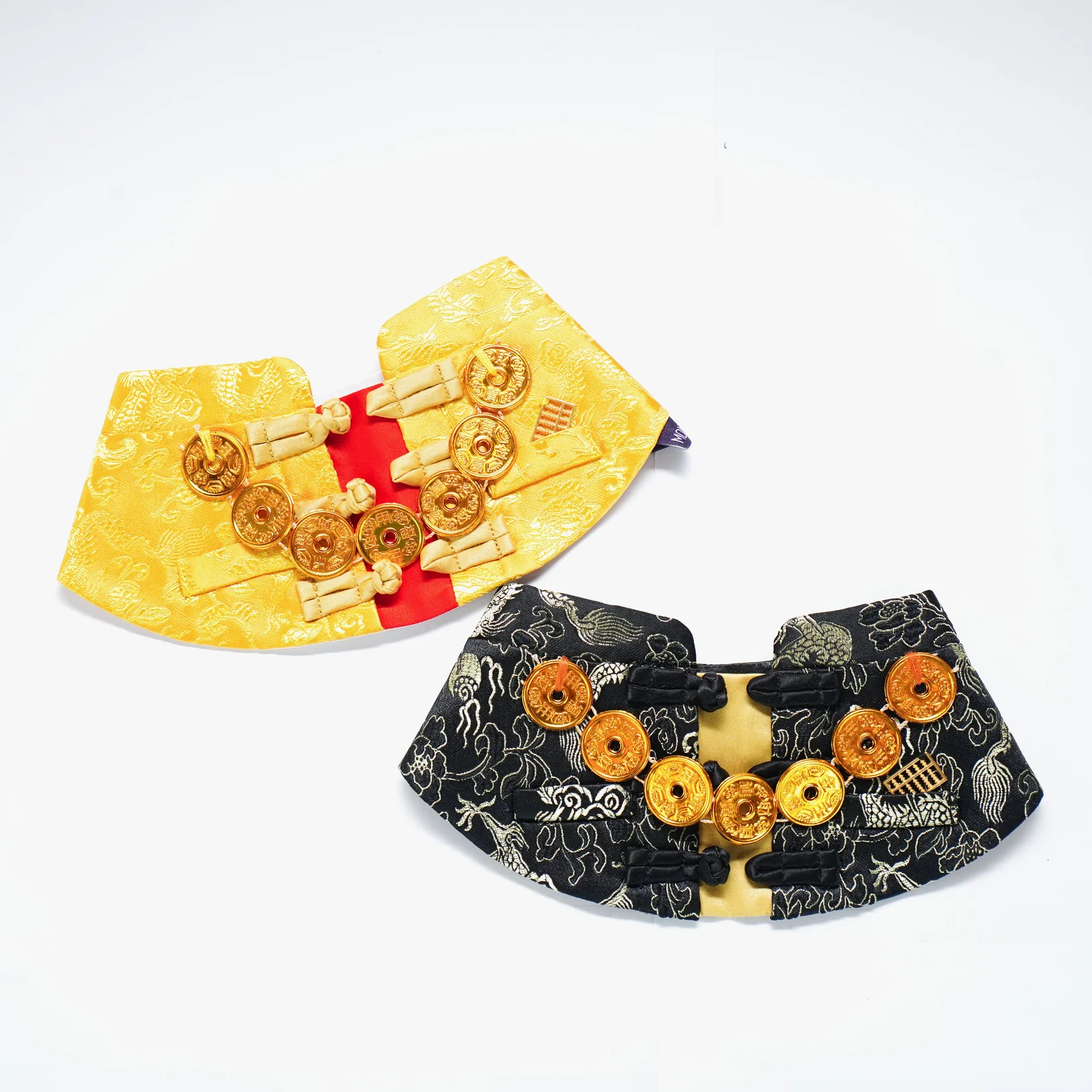 MOMOJI Amulet 金寶