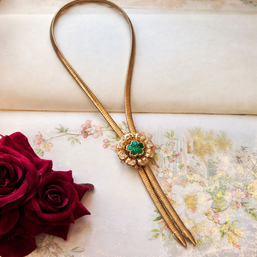 Rare! C.a. 1950s Vintage CORO Pegasus Emerald Rhinestone Snake Chain Tassel Necklace Choker - Adjustable Length MT2017