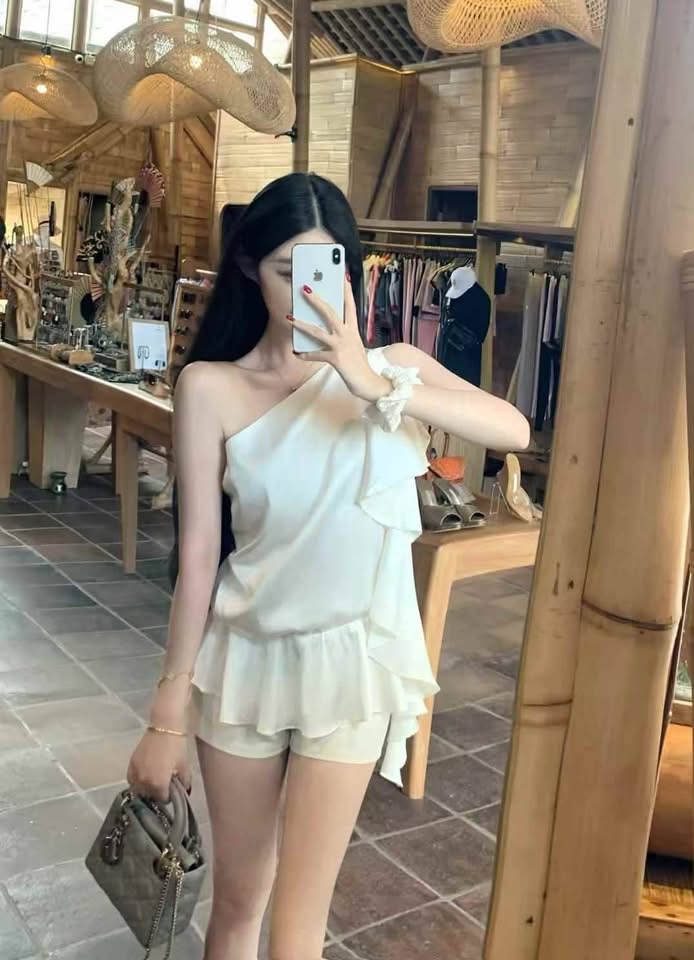 絲質斜肩千金風上衣