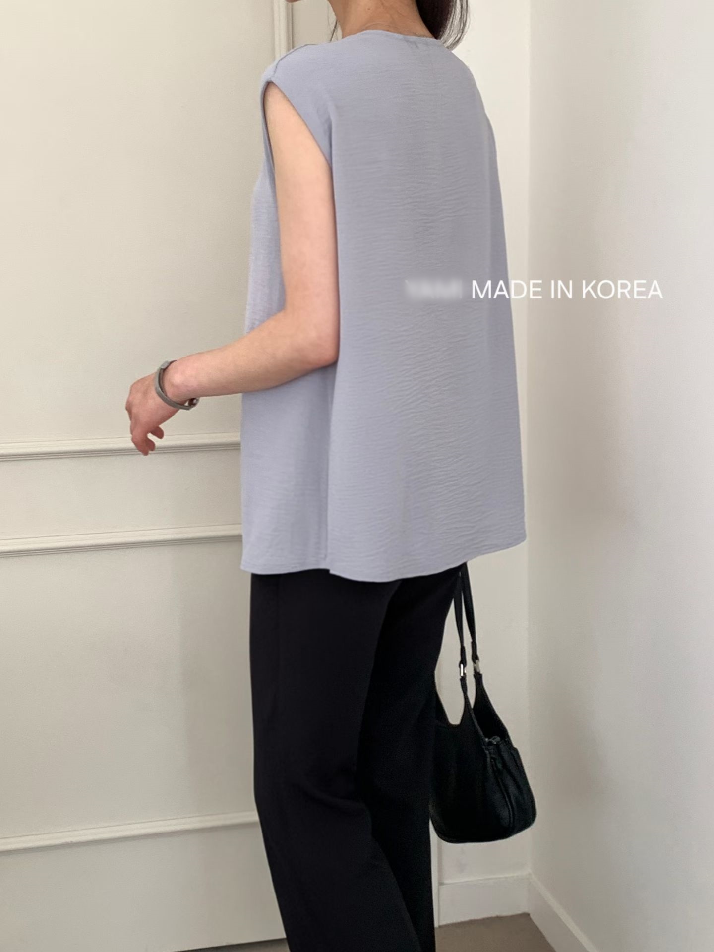 G6225 韓國🇰🇷V領扭結top