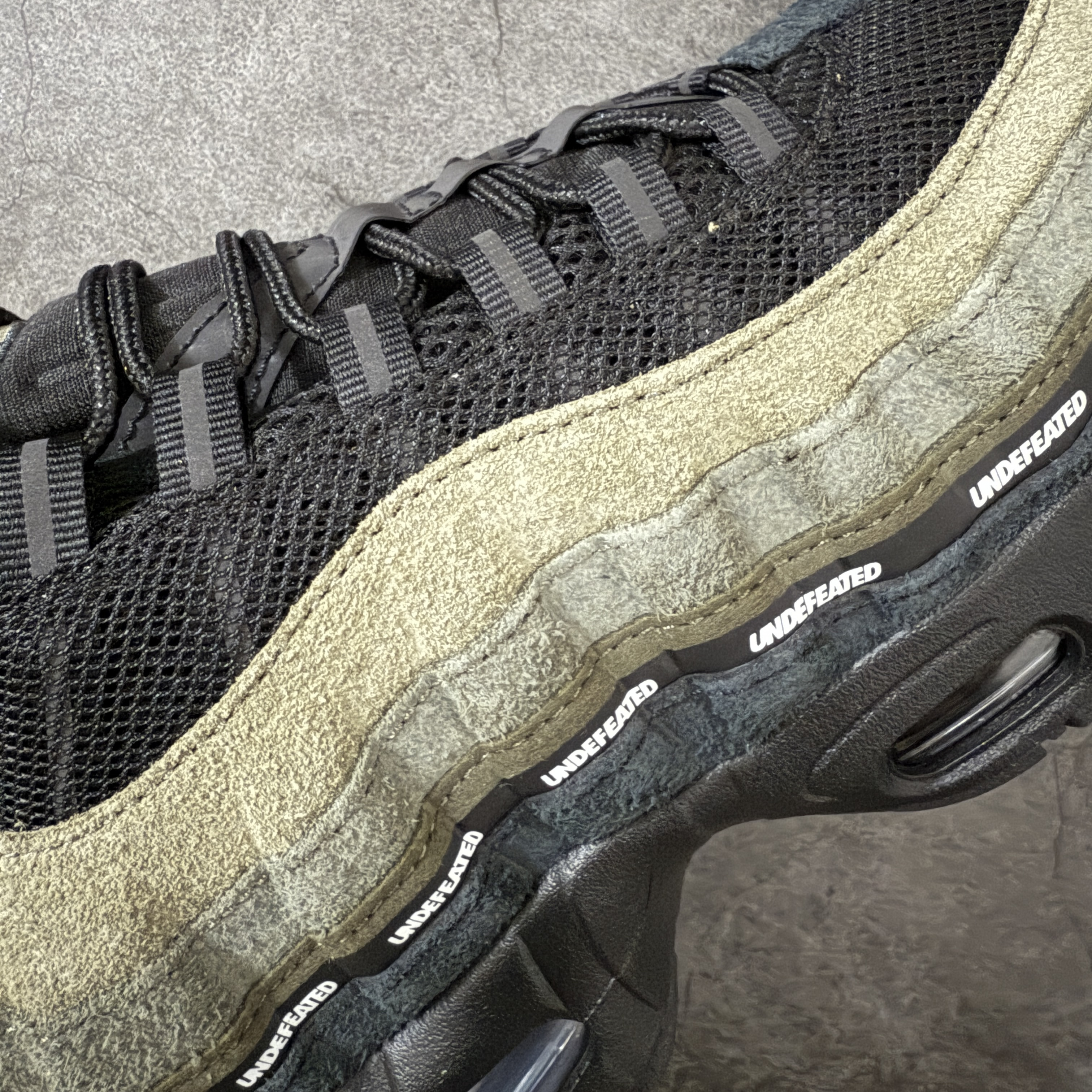 Nike Air Max 95 SP Undefeated IB4523-200