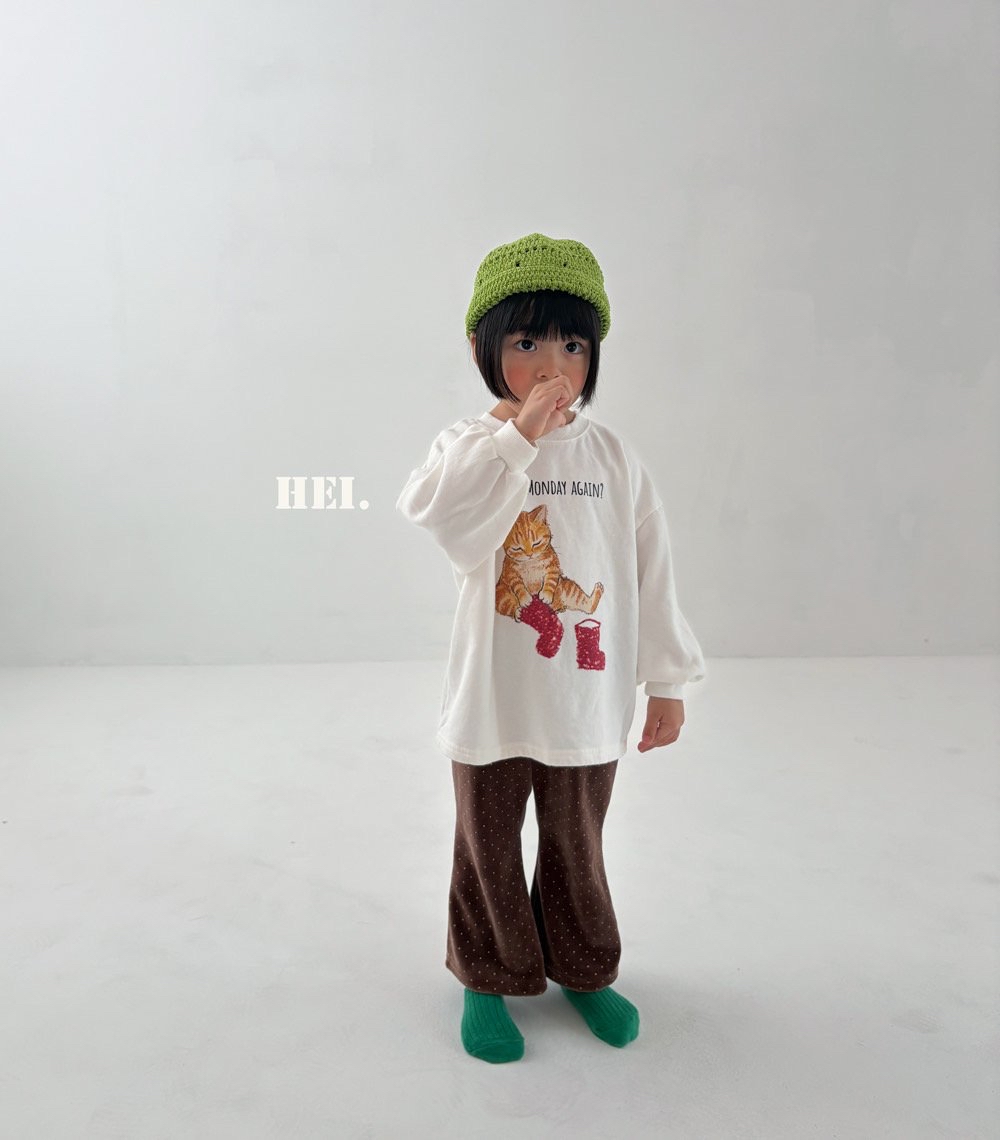 Hei | Kitty Long T-Shirt